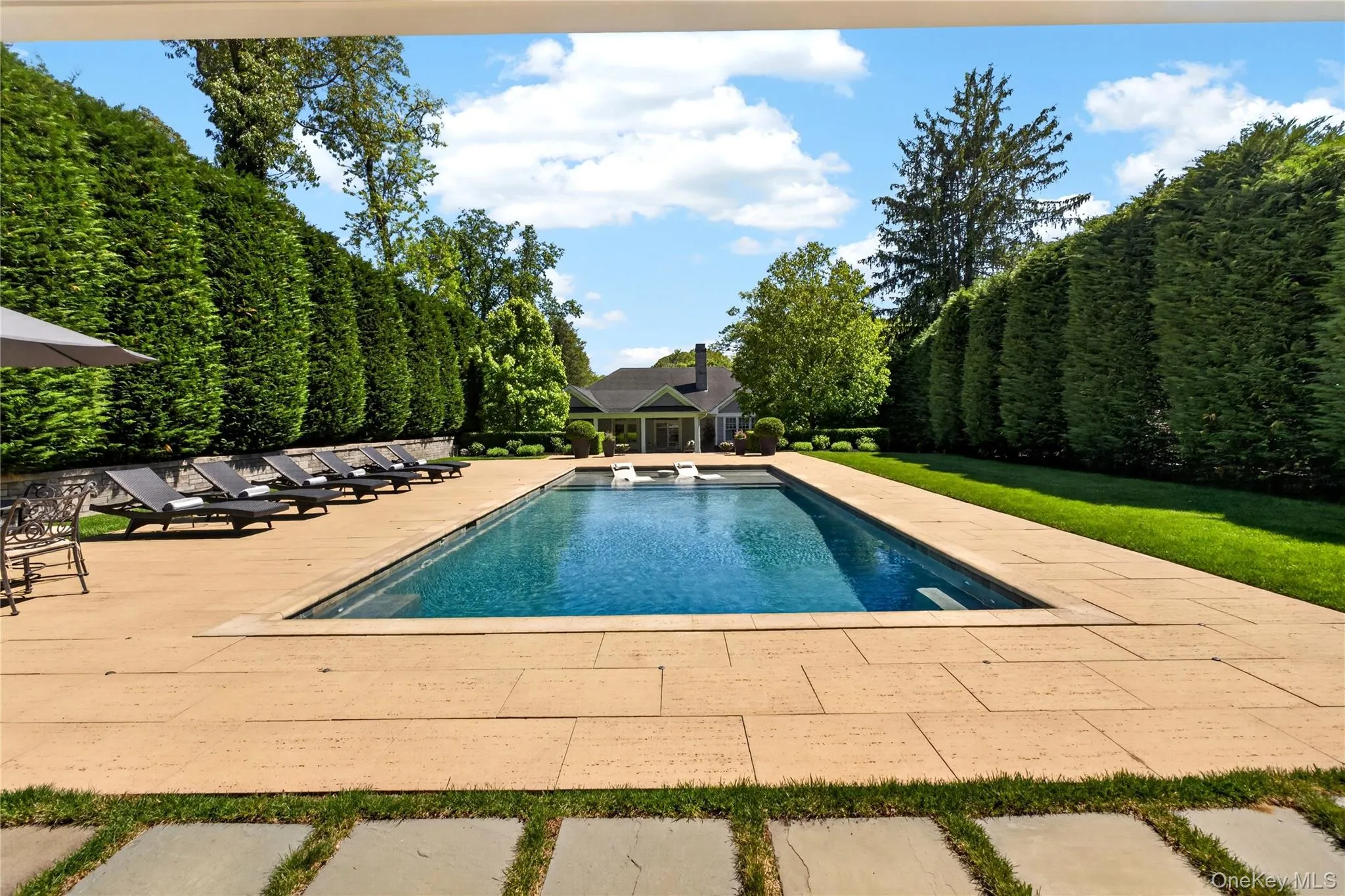 379 Frost Pond Road, Oyster Bay, NY, 3 Bedrooms Bedrooms, 10 Rooms Rooms,2 BathroomsBathrooms,Residential,For Rent,Frost Pond,0,1003540 379 Frost Pond Road, Oyster Bay, NY, 3 Bedrooms Bedrooms, 10 Rooms Rooms,2 BathroomsBathrooms,Residential,For Rent,Frost Pond,0,1003540