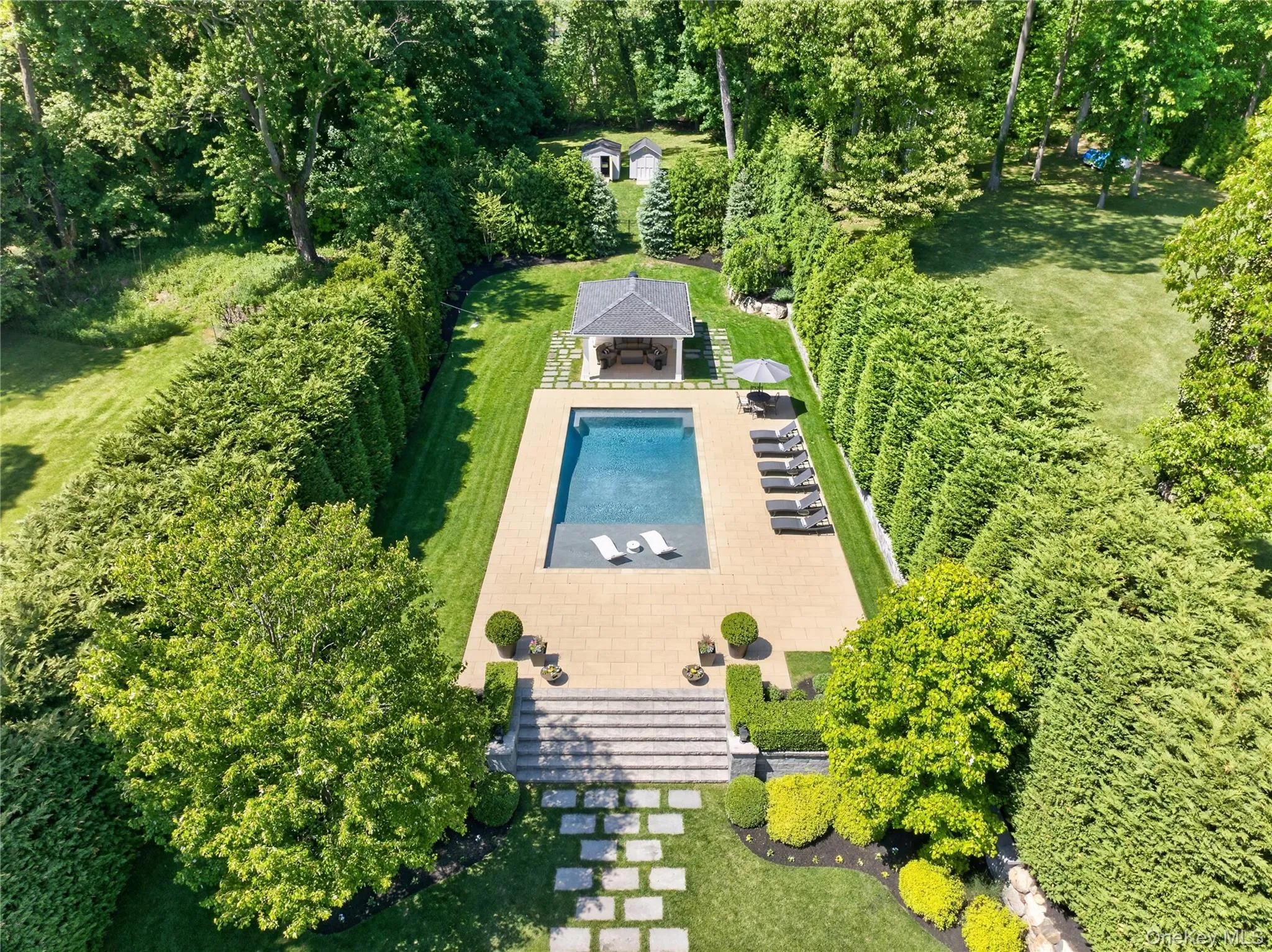 379 Frost Pond Road, Oyster Bay, NY, 3 Bedrooms Bedrooms, 10 Rooms Rooms,2 BathroomsBathrooms,Residential,For Rent,Frost Pond,0,1003540 379 Frost Pond Road, Oyster Bay, NY, 3 Bedrooms Bedrooms, 10 Rooms Rooms,2 BathroomsBathrooms,Residential,For Rent,Frost Pond,0,1003540