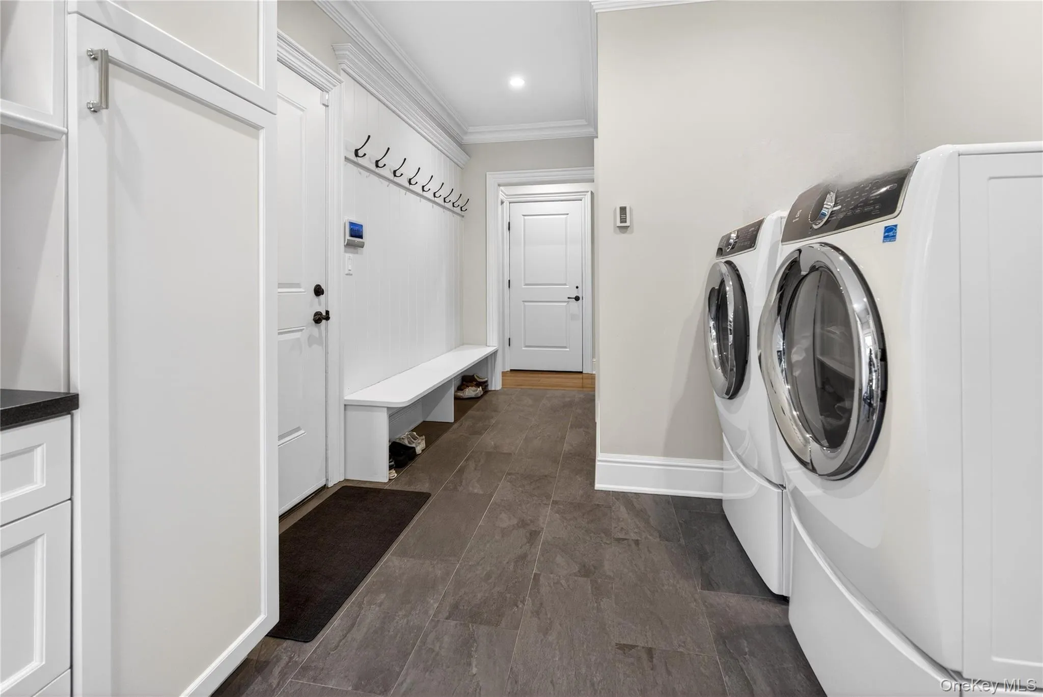 379 Frost Pond Road, Oyster Bay, NY, 3 Bedrooms Bedrooms, 10 Rooms Rooms,2 BathroomsBathrooms,Residential,For Rent,Frost Pond,0,1003540 379 Frost Pond Road, Oyster Bay, NY, 3 Bedrooms Bedrooms, 10 Rooms Rooms,2 BathroomsBathrooms,Residential,For Rent,Frost Pond,0,1003540
