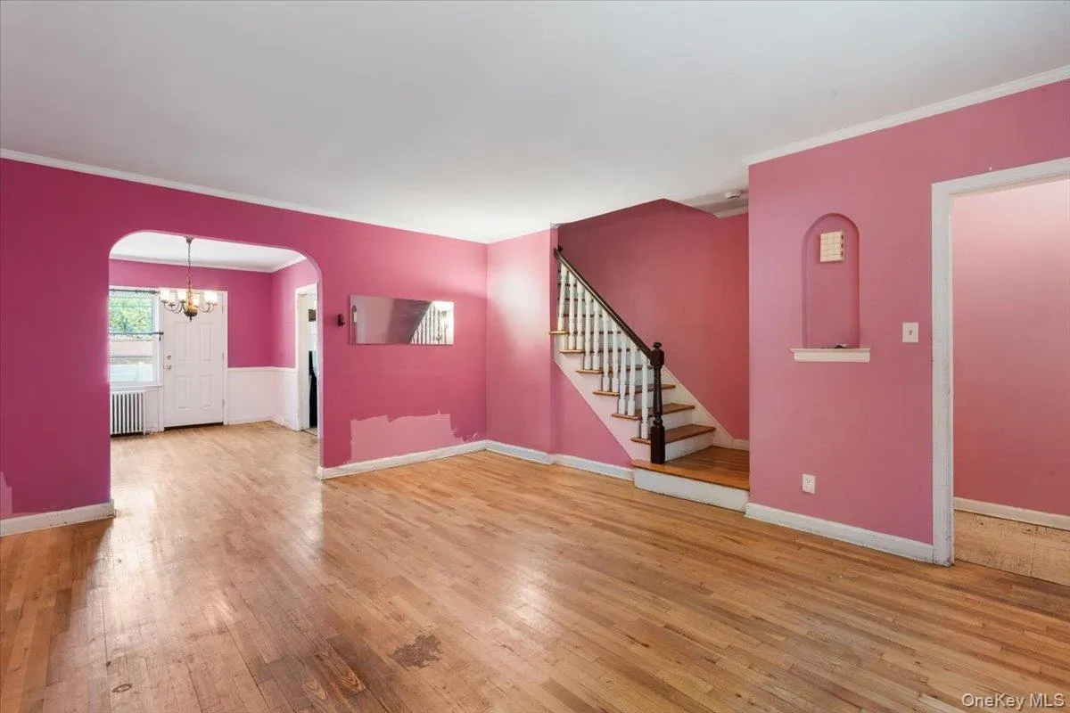 8253 251st Street, New York, NY, 3 Bedrooms Bedrooms, 6 Rooms Rooms,1 BathroomBathrooms,Residential,For Rent,251st,0,1003542 8253 251st Street, New York, NY, 3 Bedrooms Bedrooms, 6 Rooms Rooms,1 BathroomBathrooms,Residential,For Rent,251st,0,1003542