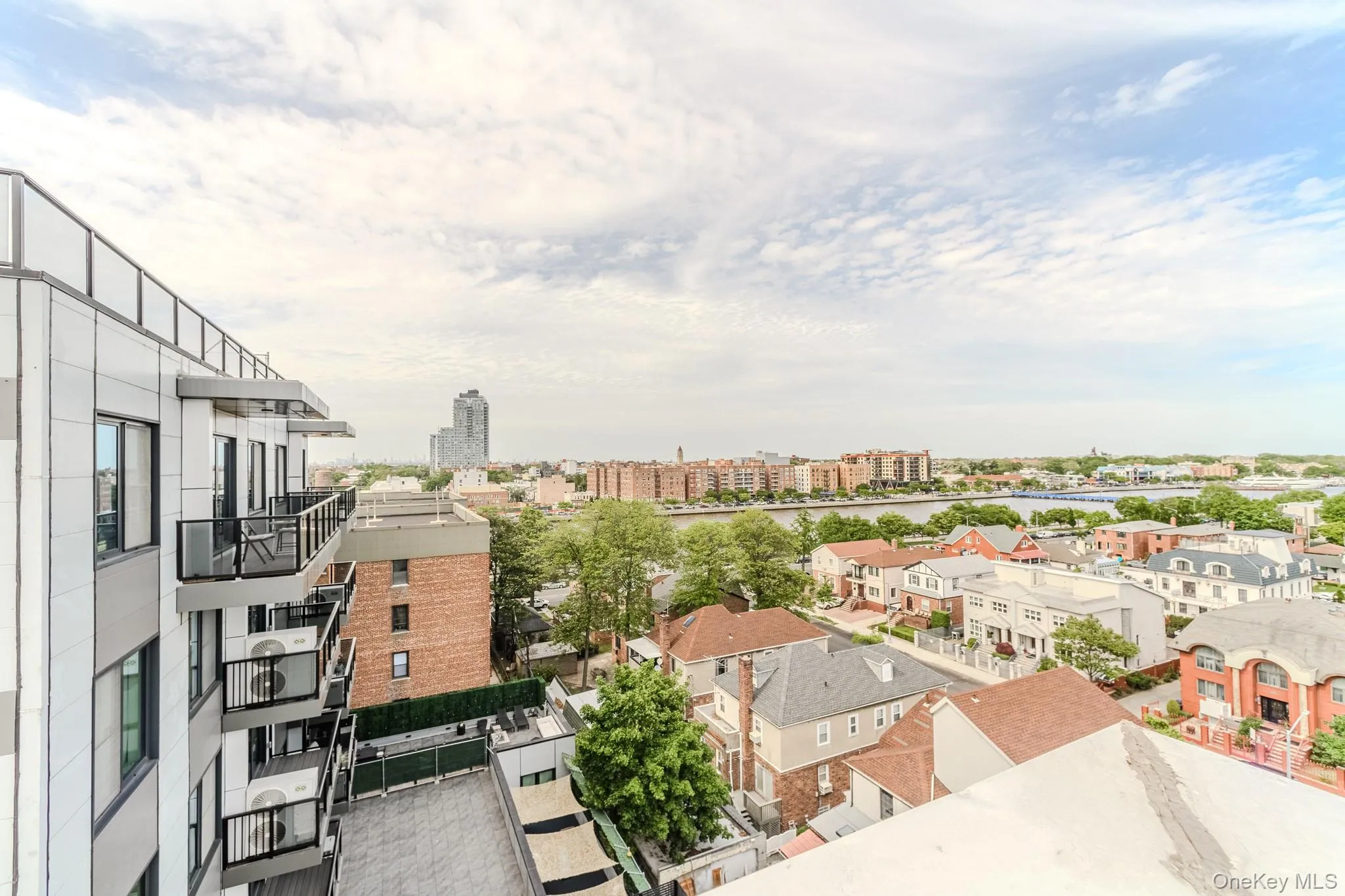 37 End Avenue, New York, NY, 2 Bedrooms Bedrooms, 4 Rooms Rooms,2 BathroomsBathrooms,Residential Sale,For Rent,End,0,1003543 37 End Avenue, New York, NY, 2 Bedrooms Bedrooms, 4 Rooms Rooms,2 BathroomsBathrooms,Residential Sale,For Rent,End,0,1003543