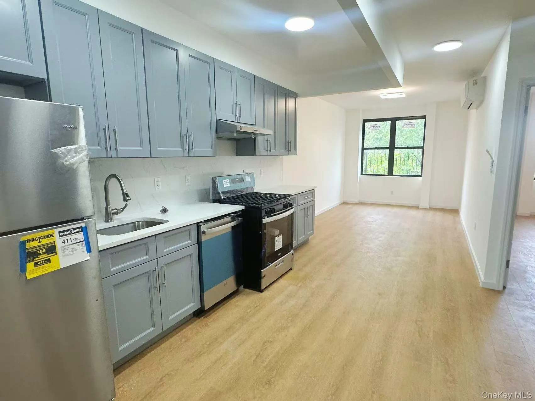 30-87 Steinway Street, New York, NY, 3 Bedrooms Bedrooms, 5 Rooms Rooms,2 BathroomsBathrooms,Residential Lease,For Rent,Steinway,0,1003544 30-87 Steinway Street, New York, NY, 3 Bedrooms Bedrooms, 5 Rooms Rooms,2 BathroomsBathrooms,Residential Lease,For Rent,Steinway,0,1003544