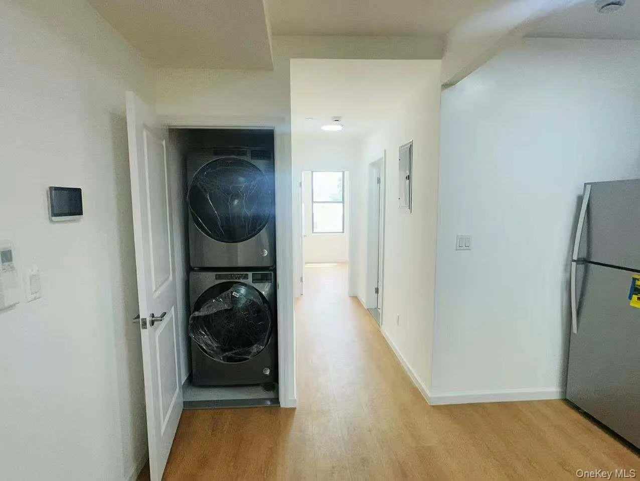 30-87 Steinway Street, New York, NY, 3 Bedrooms Bedrooms, 5 Rooms Rooms,2 BathroomsBathrooms,Residential Lease,For Rent,Steinway,0,1003544 30-87 Steinway Street, New York, NY, 3 Bedrooms Bedrooms, 5 Rooms Rooms,2 BathroomsBathrooms,Residential Lease,For Rent,Steinway,0,1003544