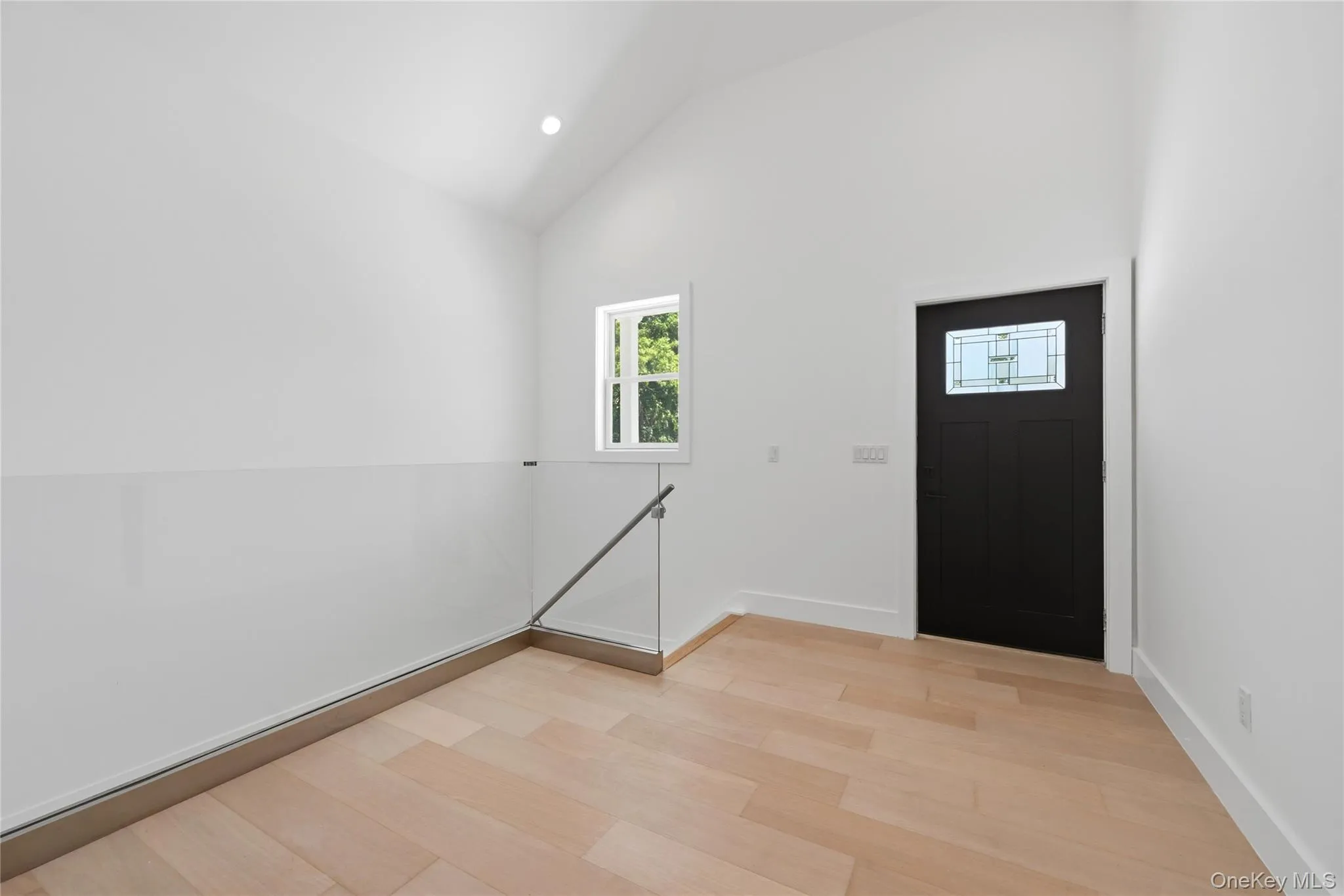 19 Montauk Highway, Southampton, NY, 2 Bedrooms Bedrooms, 5 Rooms Rooms,2 BathroomsBathrooms,Residential,For Rent,Montauk,0,1003552 19 Montauk Highway, Southampton, NY, 2 Bedrooms Bedrooms, 5 Rooms Rooms,2 BathroomsBathrooms,Residential,For Rent,Montauk,0,1003552