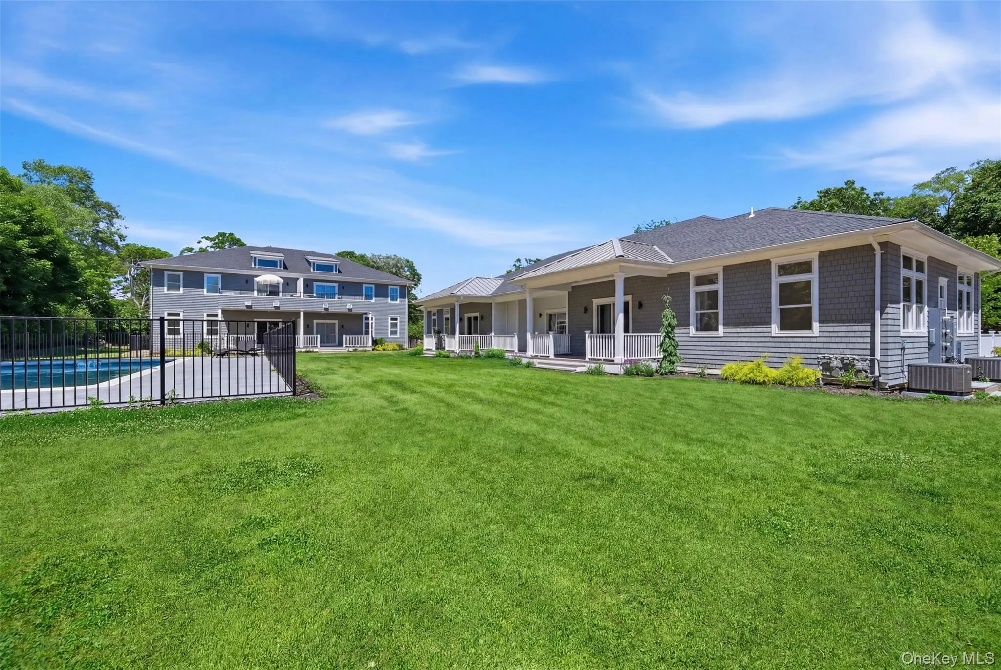 19 Montauk Highway, Southampton, NY, 2 Bedrooms Bedrooms, 5 Rooms Rooms,2 BathroomsBathrooms,Residential,For Rent,Montauk,0,1003552 19 Montauk Highway, Southampton, NY, 2 Bedrooms Bedrooms, 5 Rooms Rooms,2 BathroomsBathrooms,Residential,For Rent,Montauk,0,1003552