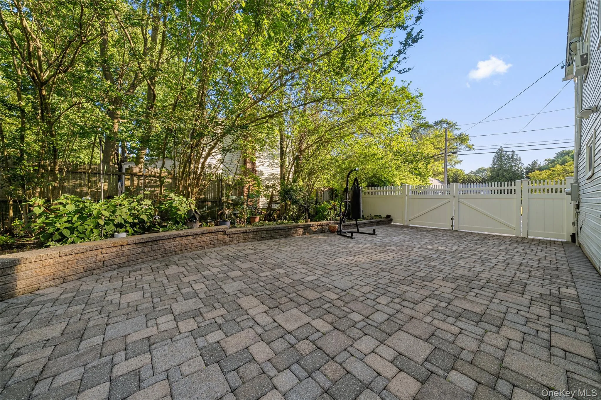 53 Jarvin Road, Brookhaven, NY, 4 Bedrooms Bedrooms, 10 Rooms Rooms,1 BathroomBathrooms,Residential,For Rent,Jarvin,0,KEY1003555 53 Jarvin Road, Brookhaven, NY, 4 Bedrooms Bedrooms, 10 Rooms Rooms,1 BathroomBathrooms,Residential,For Rent,Jarvin,0,KEY1003555