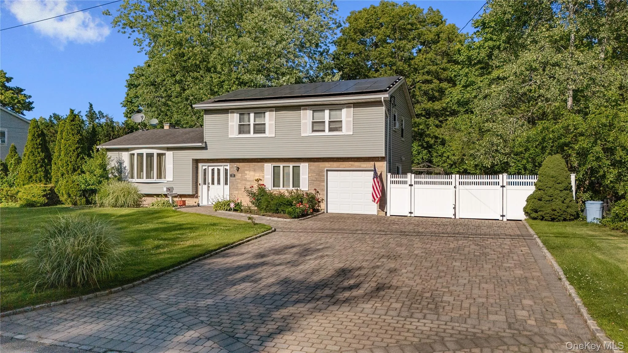 53 Jarvin Road, Brookhaven, NY, 4 Bedrooms Bedrooms, 10 Rooms Rooms,1 BathroomBathrooms,Residential,For Rent,Jarvin,0,KEY1003555 53 Jarvin Road, Brookhaven, NY, 4 Bedrooms Bedrooms, 10 Rooms Rooms,1 BathroomBathrooms,Residential,For Rent,Jarvin,0,KEY1003555