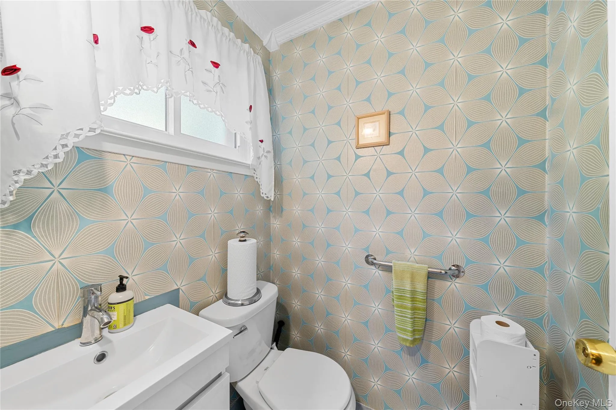 53 Jarvin Road, Brookhaven, NY, 4 Bedrooms Bedrooms, 10 Rooms Rooms,1 BathroomBathrooms,Residential,For Rent,Jarvin,0,KEY1003555 53 Jarvin Road, Brookhaven, NY, 4 Bedrooms Bedrooms, 10 Rooms Rooms,1 BathroomBathrooms,Residential,For Rent,Jarvin,0,KEY1003555