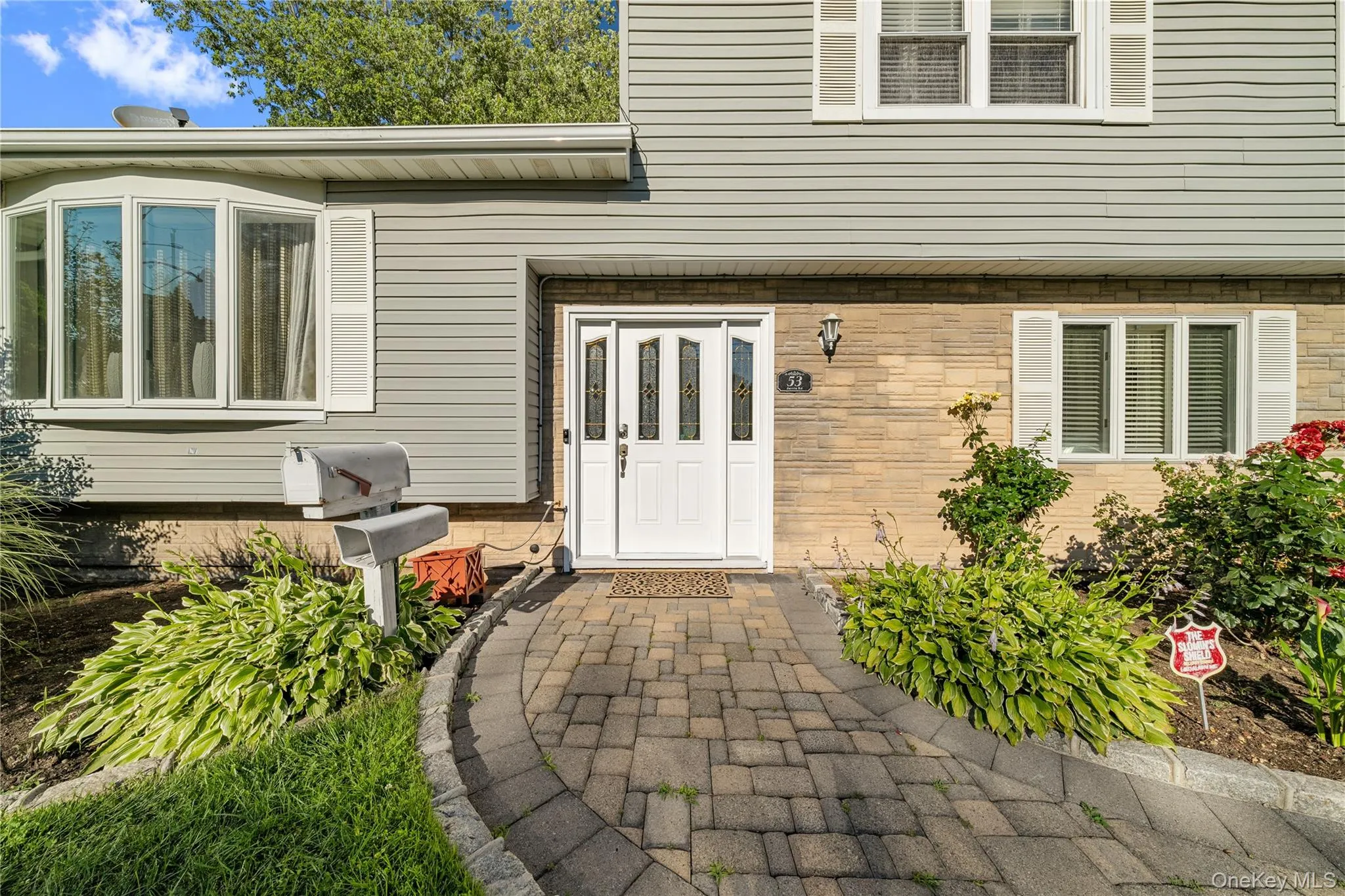 53 Jarvin Road, Brookhaven, NY, 4 Bedrooms Bedrooms, 10 Rooms Rooms,1 BathroomBathrooms,Residential,For Rent,Jarvin,0,KEY1003555 53 Jarvin Road, Brookhaven, NY, 4 Bedrooms Bedrooms, 10 Rooms Rooms,1 BathroomBathrooms,Residential,For Rent,Jarvin,0,KEY1003555