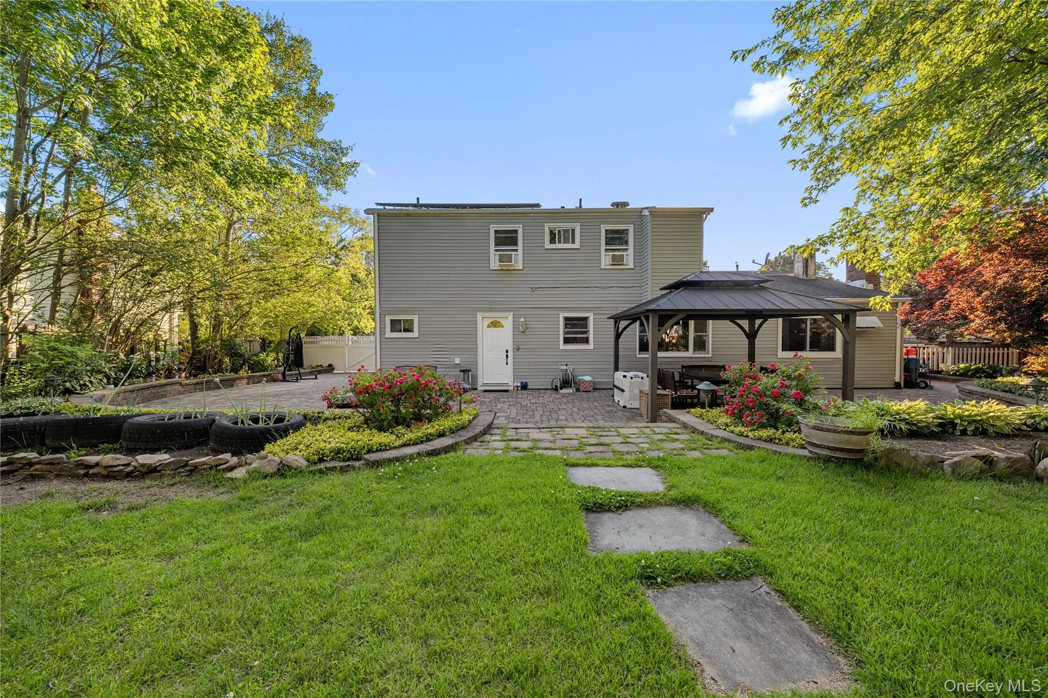 53 Jarvin Road, Brookhaven, NY, 4 Bedrooms Bedrooms, 10 Rooms Rooms,1 BathroomBathrooms,Residential,For Rent,Jarvin,0,KEY1003555 53 Jarvin Road, Brookhaven, NY, 4 Bedrooms Bedrooms, 10 Rooms Rooms,1 BathroomBathrooms,Residential,For Rent,Jarvin,0,KEY1003555