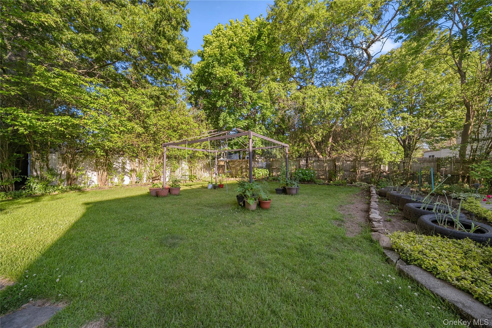 53 Jarvin Road, Brookhaven, NY, 4 Bedrooms Bedrooms, 10 Rooms Rooms,1 BathroomBathrooms,Residential,For Rent,Jarvin,0,KEY1003555 53 Jarvin Road, Brookhaven, NY, 4 Bedrooms Bedrooms, 10 Rooms Rooms,1 BathroomBathrooms,Residential,For Rent,Jarvin,0,KEY1003555
