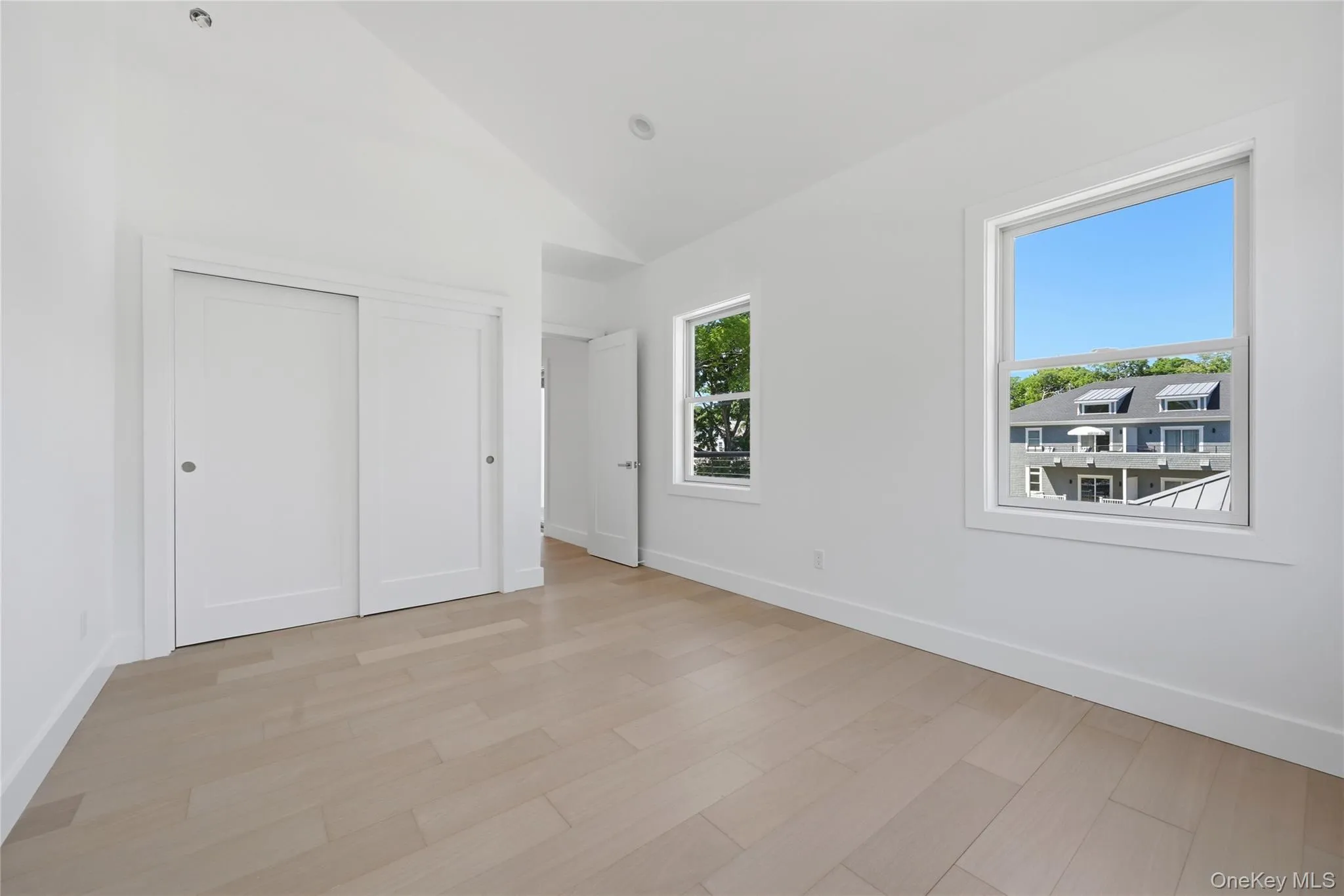 19 Montauk Highway, Southampton, NY, 2 Bedrooms Bedrooms, 5 Rooms Rooms,2 BathroomsBathrooms,Residential,For Rent,Montauk,0,1003556 19 Montauk Highway, Southampton, NY, 2 Bedrooms Bedrooms, 5 Rooms Rooms,2 BathroomsBathrooms,Residential,For Rent,Montauk,0,1003556