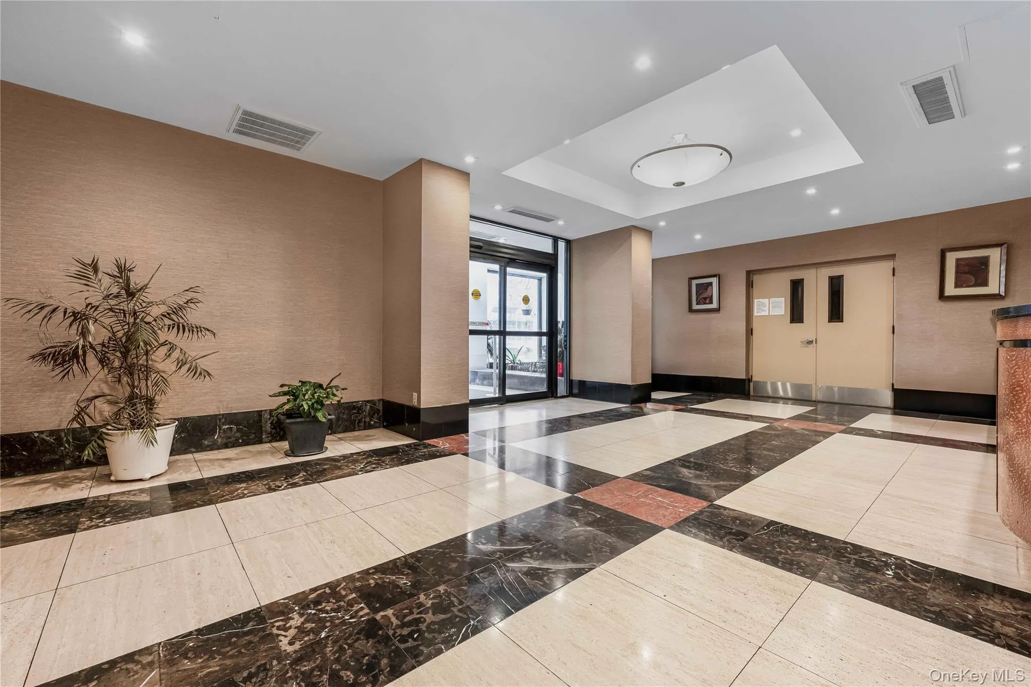 118-17 Union, New York, NY, 3 Rooms Rooms,1 BathroomBathrooms,Residential Sale,For Rent,Union,0,1003557 118-17 Union, New York, NY, 3 Rooms Rooms,1 BathroomBathrooms,Residential Sale,For Rent,Union,0,1003557