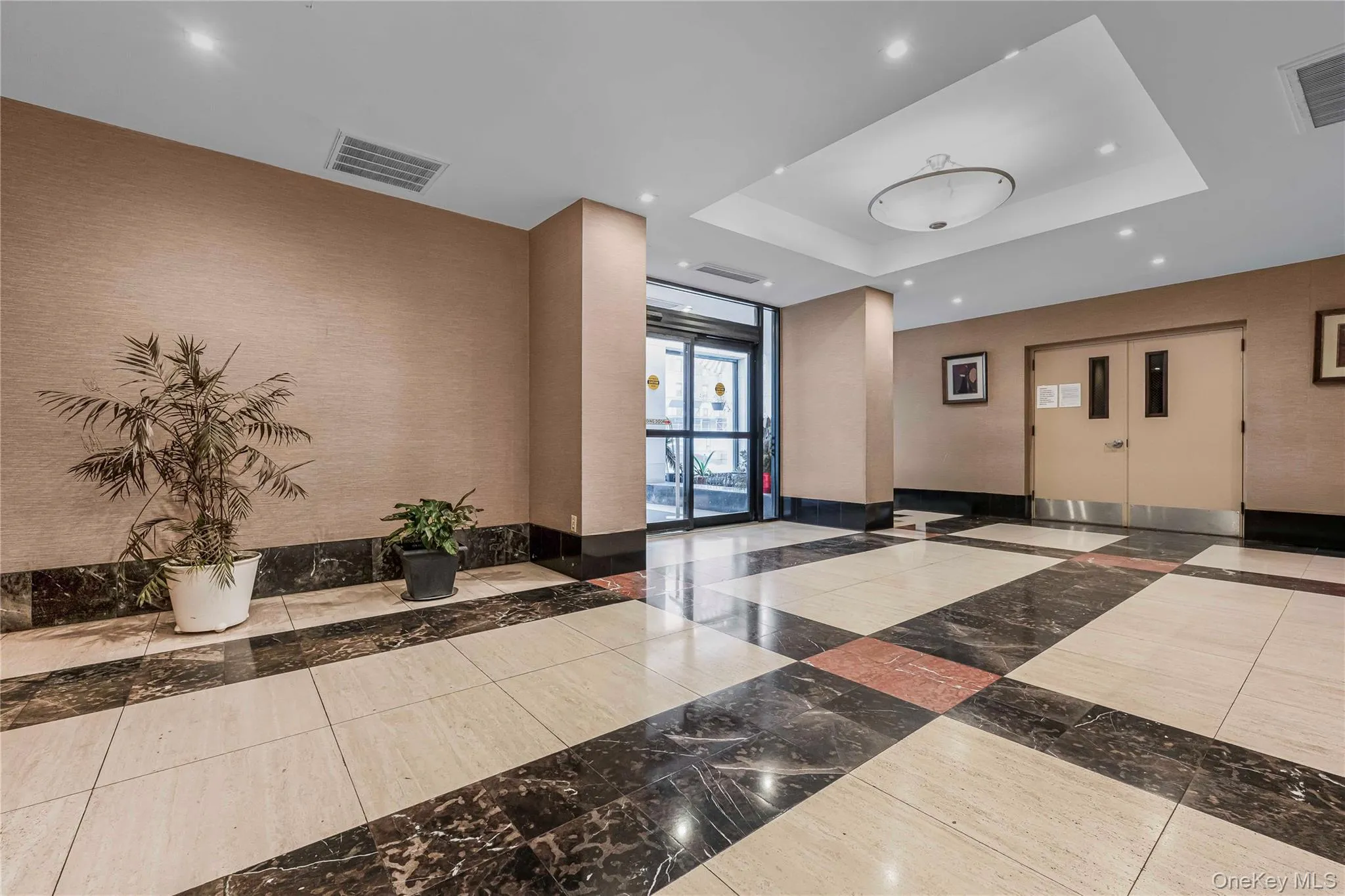 118-17 Union, New York, NY, 3 Rooms Rooms,1 BathroomBathrooms,Residential Sale,For Rent,Union,0,1003557 118-17 Union, New York, NY, 3 Rooms Rooms,1 BathroomBathrooms,Residential Sale,For Rent,Union,0,1003557