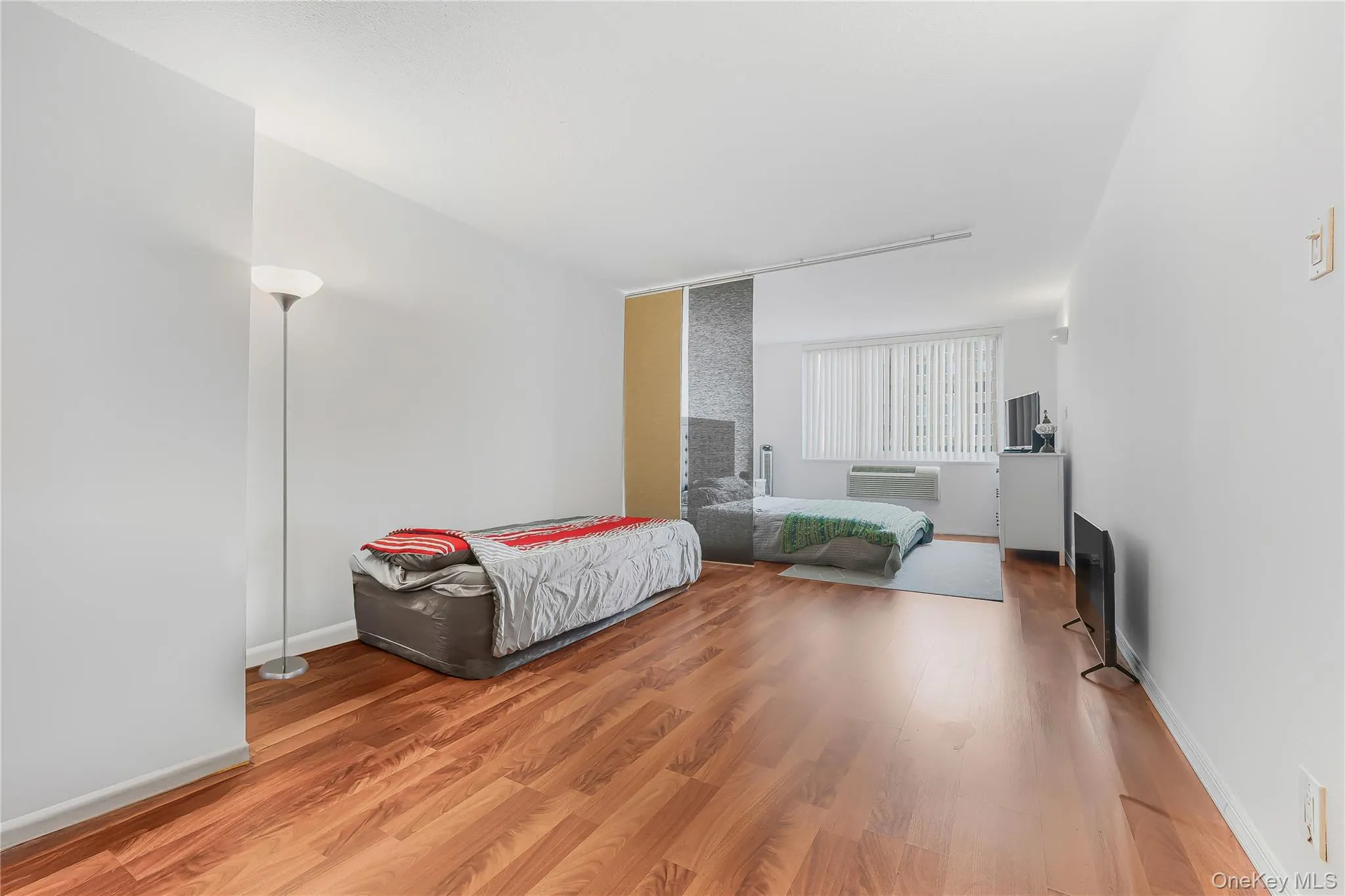 118-17 Union, New York, NY, 3 Rooms Rooms,1 BathroomBathrooms,Residential Sale,For Rent,Union,0,1003557 118-17 Union, New York, NY, 3 Rooms Rooms,1 BathroomBathrooms,Residential Sale,For Rent,Union,0,1003557