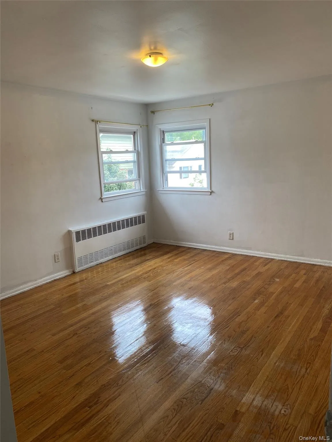77 34 162nd Street, New York, NY, 3 Bedrooms Bedrooms, 7 Rooms Rooms,1 BathroomBathrooms,Residential Lease,For Rent,162nd,0,1003567 77 34 162nd Street, New York, NY, 3 Bedrooms Bedrooms, 7 Rooms Rooms,1 BathroomBathrooms,Residential Lease,For Rent,162nd,0,1003567
