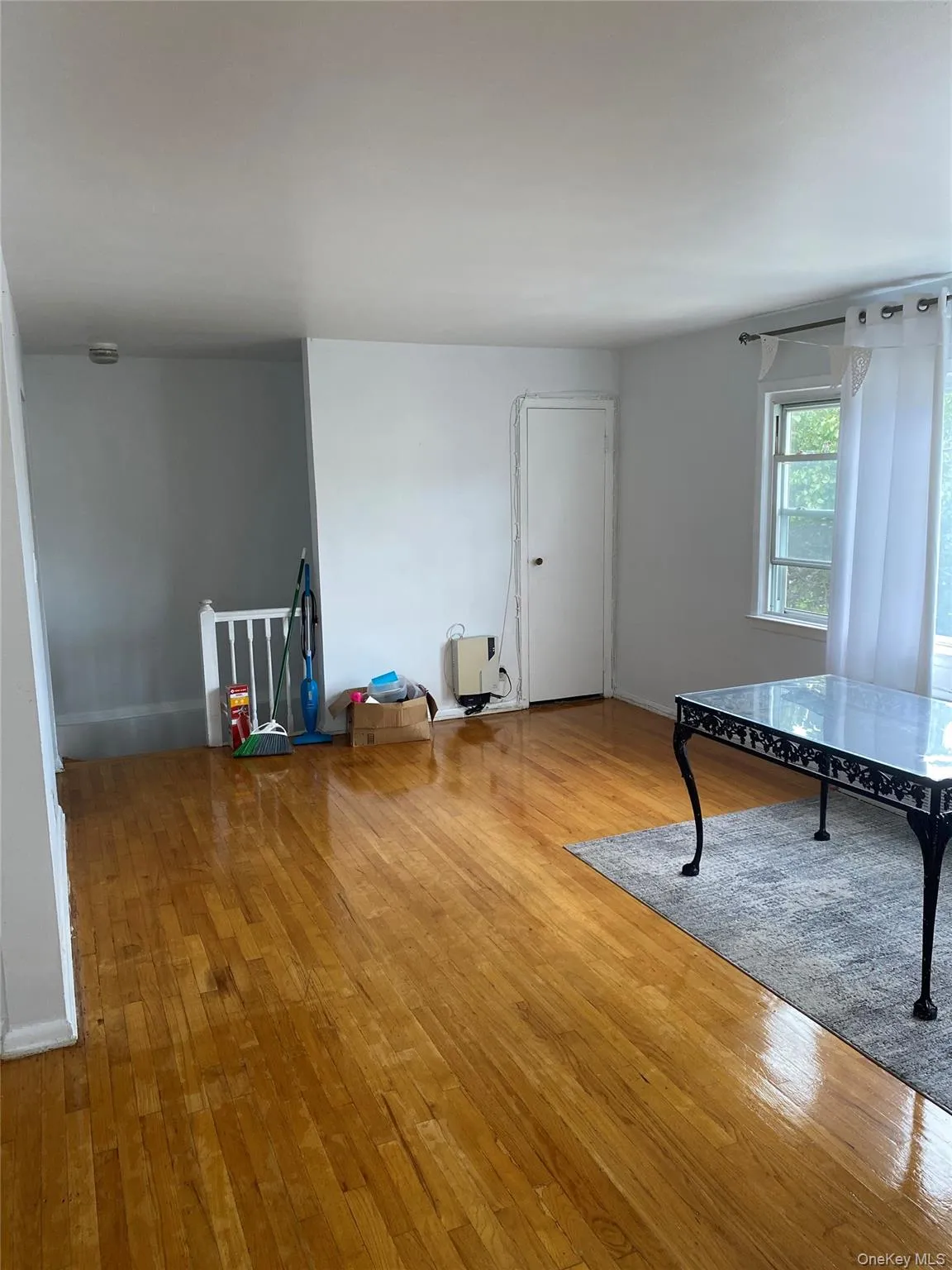77 34 162nd Street, New York, NY, 3 Bedrooms Bedrooms, 7 Rooms Rooms,1 BathroomBathrooms,Residential Lease,For Rent,162nd,0,1003567 77 34 162nd Street, New York, NY, 3 Bedrooms Bedrooms, 7 Rooms Rooms,1 BathroomBathrooms,Residential Lease,For Rent,162nd,0,1003567