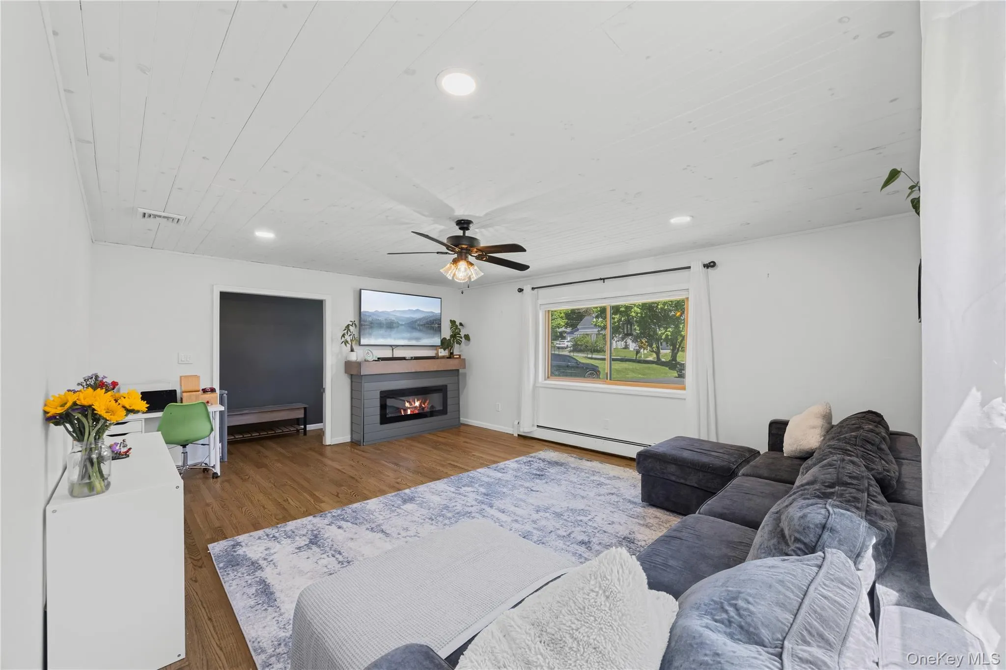 69 Silver Spring Road, New Windsor, NY, 3 Bedrooms Bedrooms, 5 Rooms Rooms,2 BathroomsBathrooms,Residential,For Rent,Silver Spring,0,1003569 69 Silver Spring Road, New Windsor, NY, 3 Bedrooms Bedrooms, 5 Rooms Rooms,2 BathroomsBathrooms,Residential,For Rent,Silver Spring,0,1003569