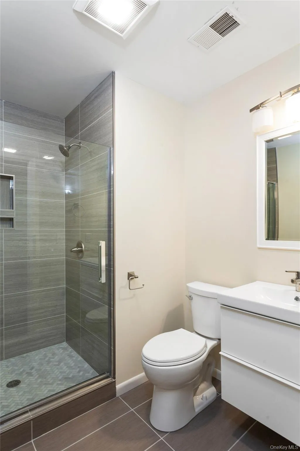68 Airport Road, Port Jervis, NY, 3 Bedrooms Bedrooms, 8 Rooms Rooms,4 BathroomsBathrooms,Residential,For Rent,Airport,0,1003578 68 Airport Road, Port Jervis, NY, 3 Bedrooms Bedrooms, 8 Rooms Rooms,4 BathroomsBathrooms,Residential,For Rent,Airport,0,1003578
