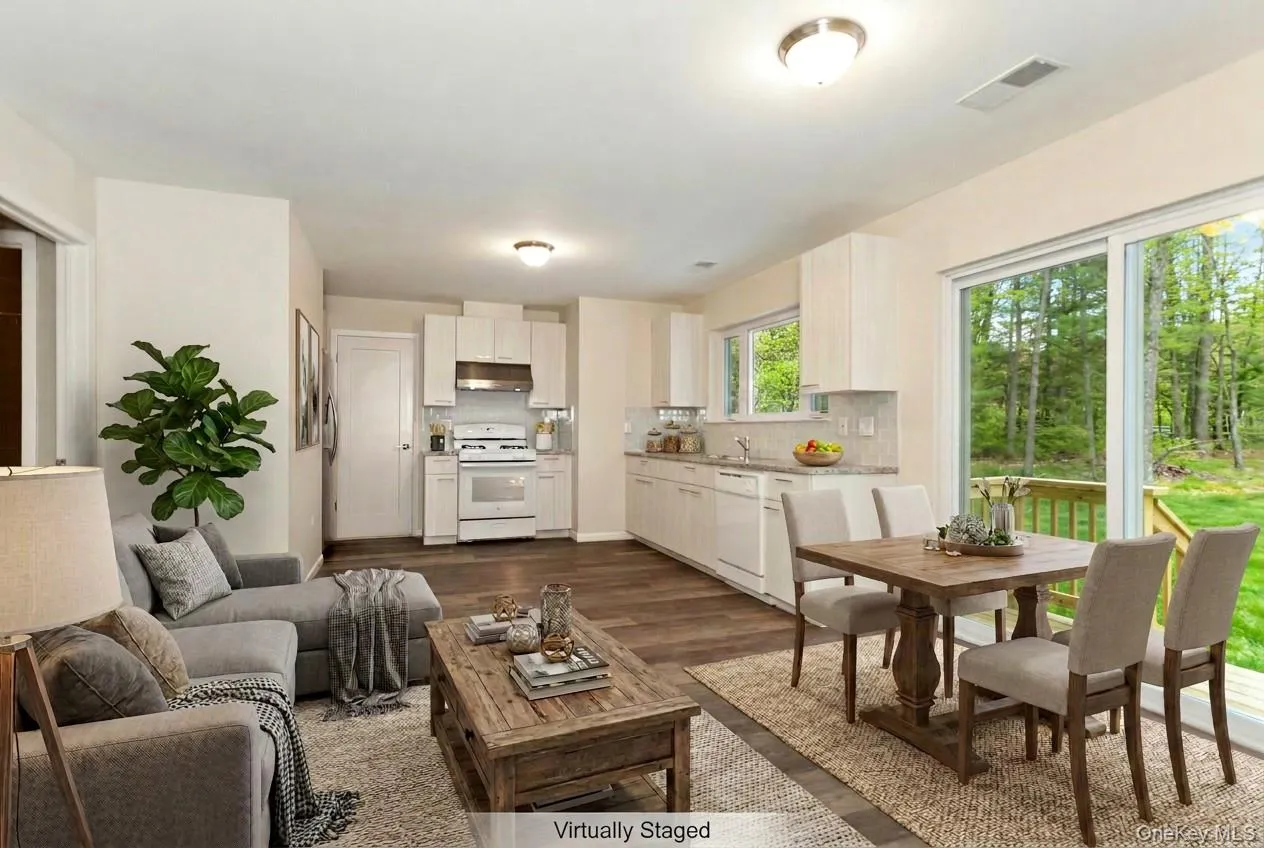 68 Airport Road, Port Jervis, NY, 3 Bedrooms Bedrooms, 8 Rooms Rooms,4 BathroomsBathrooms,Residential,For Rent,Airport,0,1003578 68 Airport Road, Port Jervis, NY, 3 Bedrooms Bedrooms, 8 Rooms Rooms,4 BathroomsBathrooms,Residential,For Rent,Airport,0,1003578