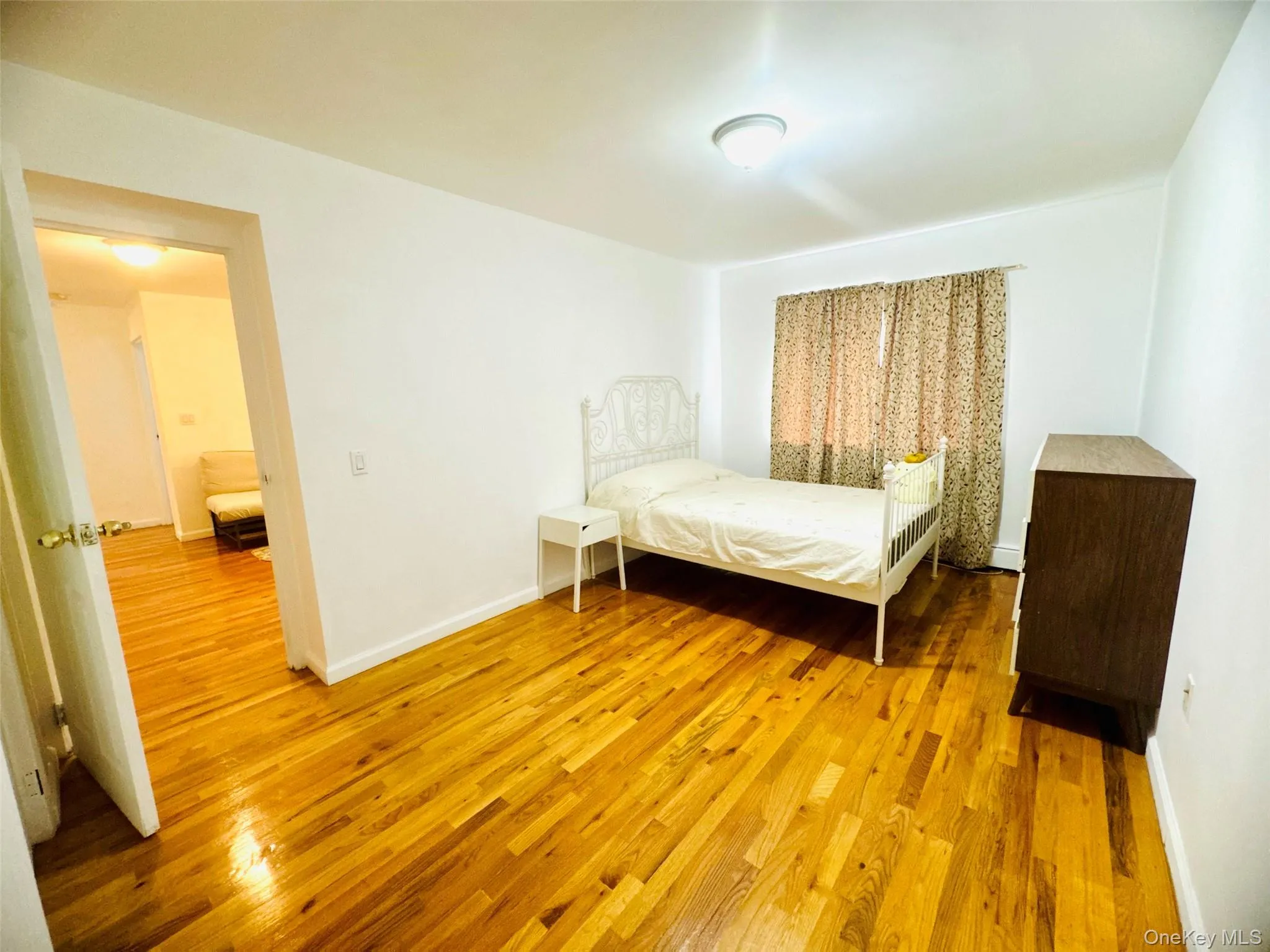 6326 99th Street, New York, NY, 2 Bedrooms Bedrooms, 5 Rooms Rooms,2 BathroomsBathrooms,Residential,For Rent,99th,0,1003584 6326 99th Street, New York, NY, 2 Bedrooms Bedrooms, 5 Rooms Rooms,2 BathroomsBathrooms,Residential,For Rent,99th,0,1003584