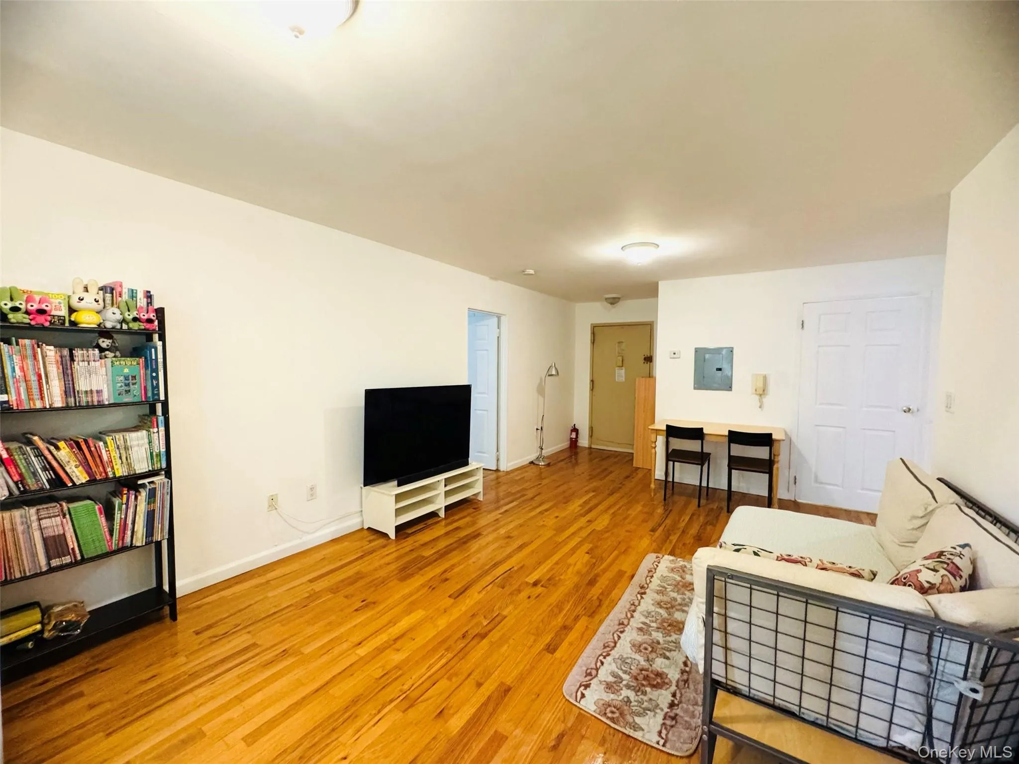 6326 99th Street, New York, NY, 2 Bedrooms Bedrooms, 5 Rooms Rooms,2 BathroomsBathrooms,Residential,For Rent,99th,0,1003584 6326 99th Street, New York, NY, 2 Bedrooms Bedrooms, 5 Rooms Rooms,2 BathroomsBathrooms,Residential,For Rent,99th,0,1003584