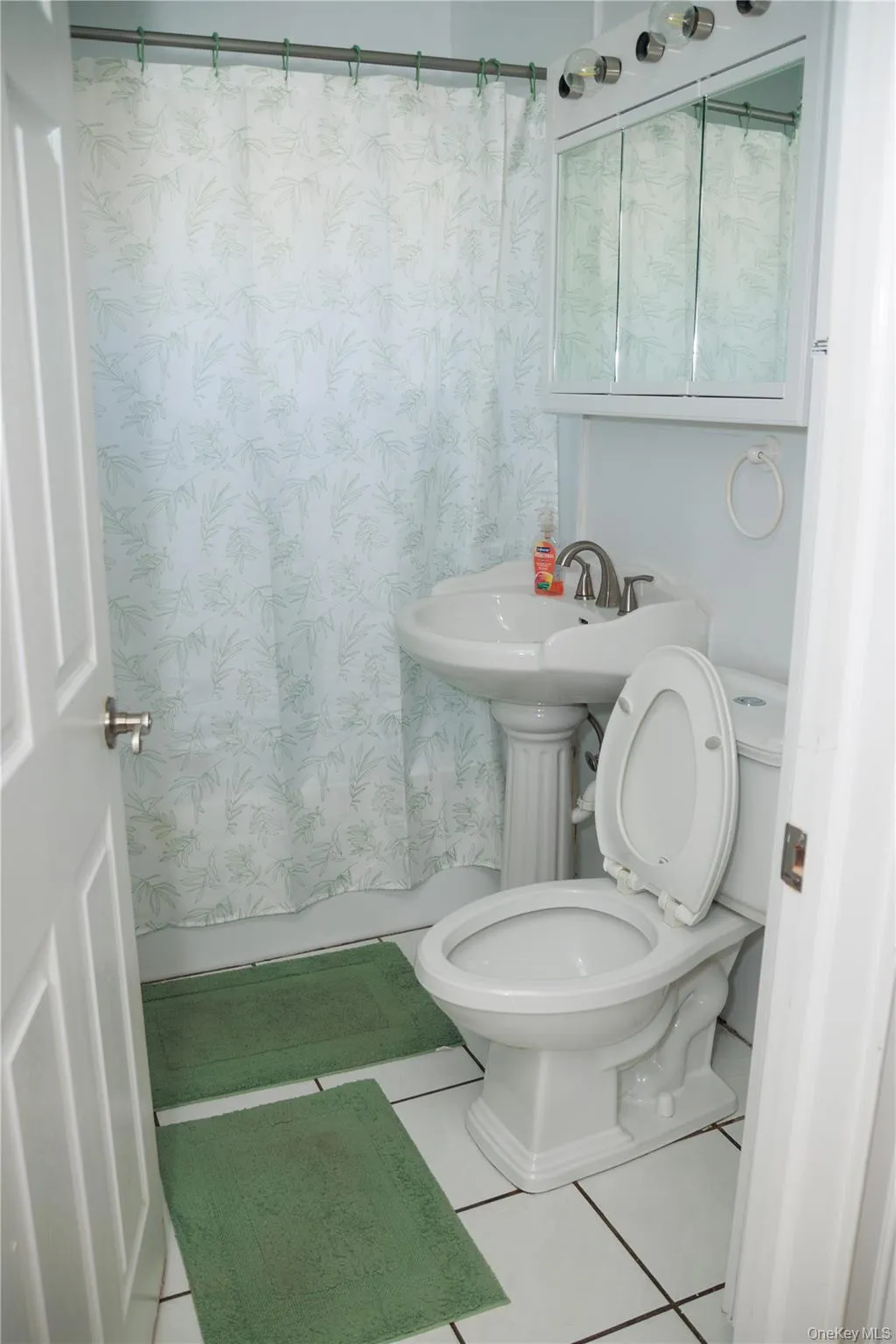 40 Tanager, Hempstead, NY, 4 Bedrooms Bedrooms, 8 Rooms Rooms,1 BathroomBathrooms,Residential Sale,For Rent,Tanager,0,1003590 40 Tanager, Hempstead, NY, 4 Bedrooms Bedrooms, 8 Rooms Rooms,1 BathroomBathrooms,Residential Sale,For Rent,Tanager,0,1003590