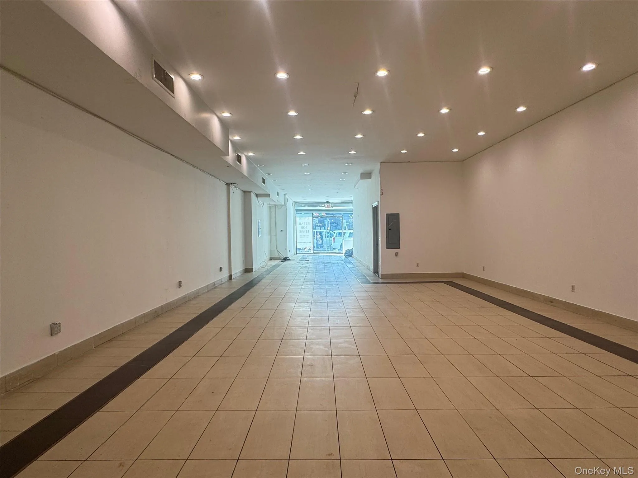 2825 Steinway Street, New York, NY, ,Commercial Lease,For Rent,Steinway,0,1003599 2825 Steinway Street, New York, NY, ,Commercial Lease,For Rent,Steinway,0,1003599