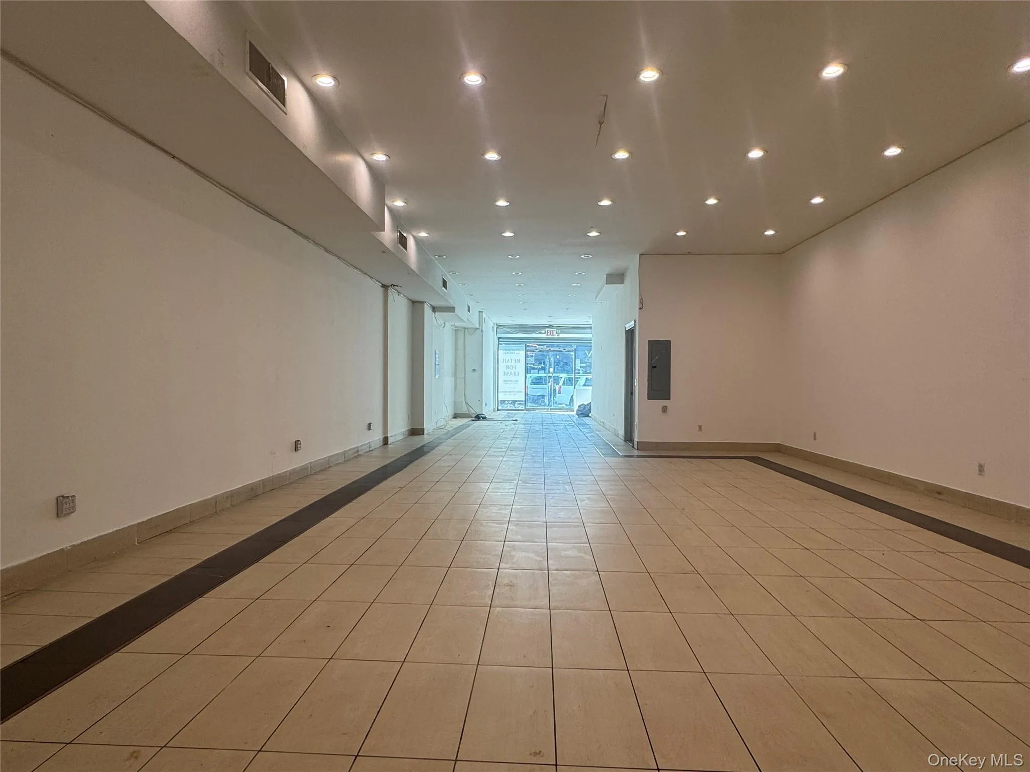 2825 Steinway Street, New York, NY, ,Commercial Lease,For Rent,Steinway,0,1003599 2825 Steinway Street, New York, NY, ,Commercial Lease,For Rent,Steinway,0,1003599