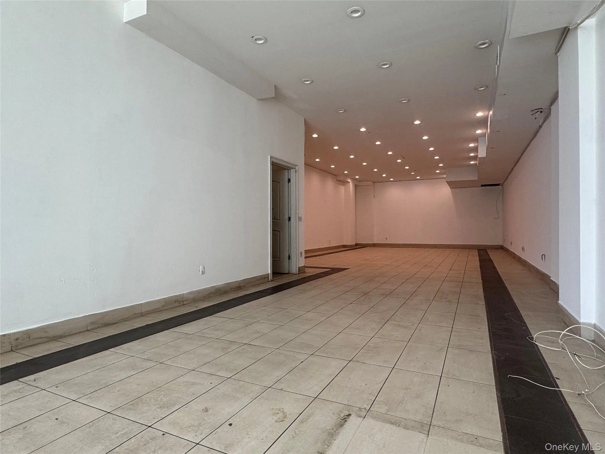 2825 Steinway Street, New York, NY, ,Commercial Lease,For Rent,Steinway,0,1003599 2825 Steinway Street, New York, NY, ,Commercial Lease,For Rent,Steinway,0,1003599