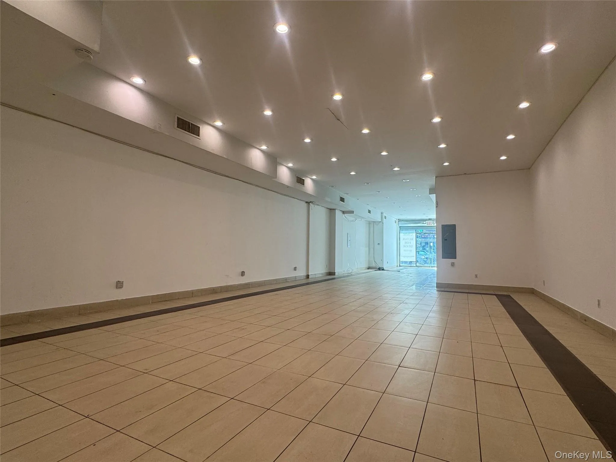 2825 Steinway Street, New York, NY, ,Commercial Lease,For Rent,Steinway,0,1003599 2825 Steinway Street, New York, NY, ,Commercial Lease,For Rent,Steinway,0,1003599