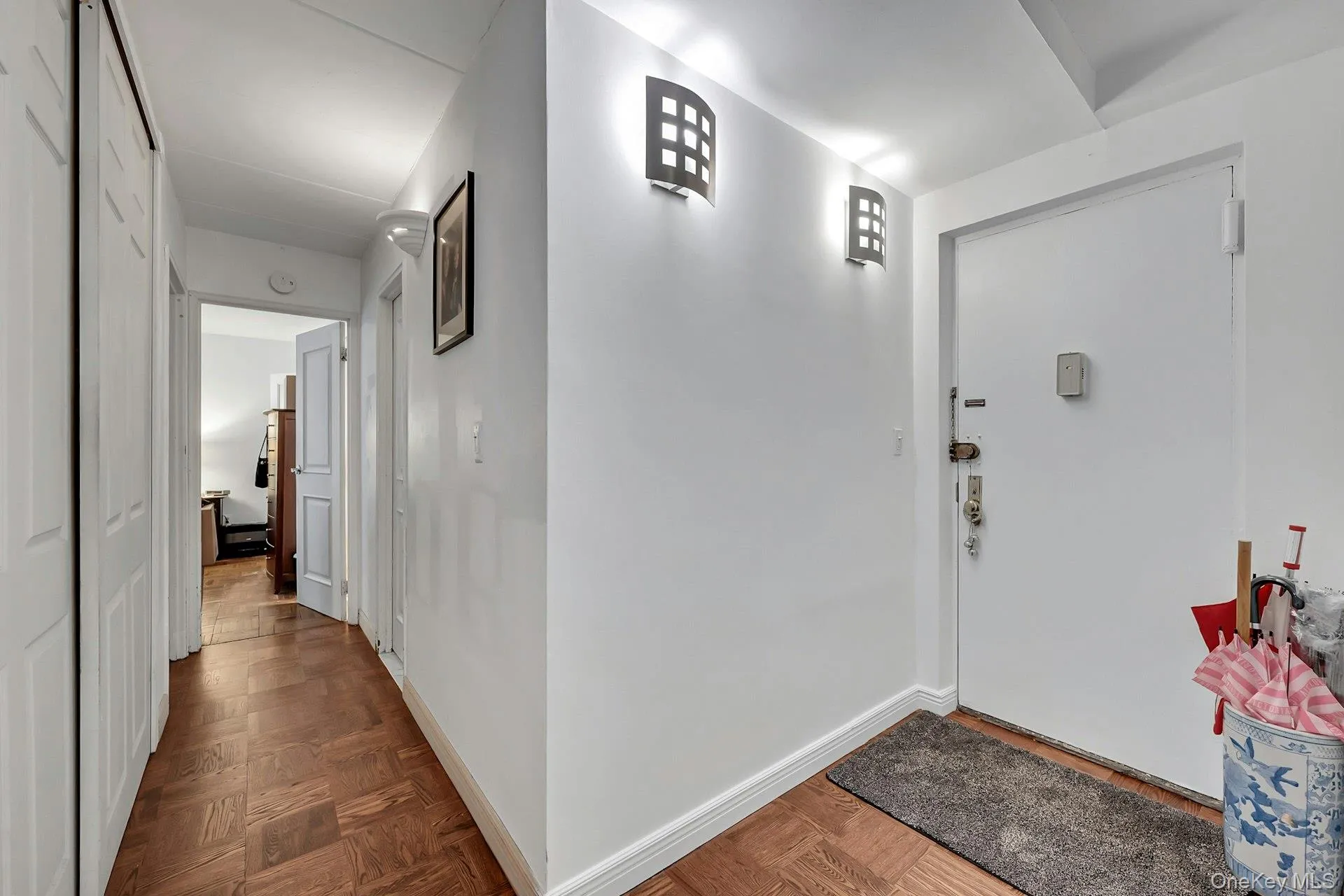 370 Central Park Avenue, Scarsdale, NY, 2 Bedrooms Bedrooms, 5 Rooms Rooms,2 BathroomsBathrooms,Residential,For Rent,Central Park,0,1003604 370 Central Park Avenue, Scarsdale, NY, 2 Bedrooms Bedrooms, 5 Rooms Rooms,2 BathroomsBathrooms,Residential,For Rent,Central Park,0,1003604