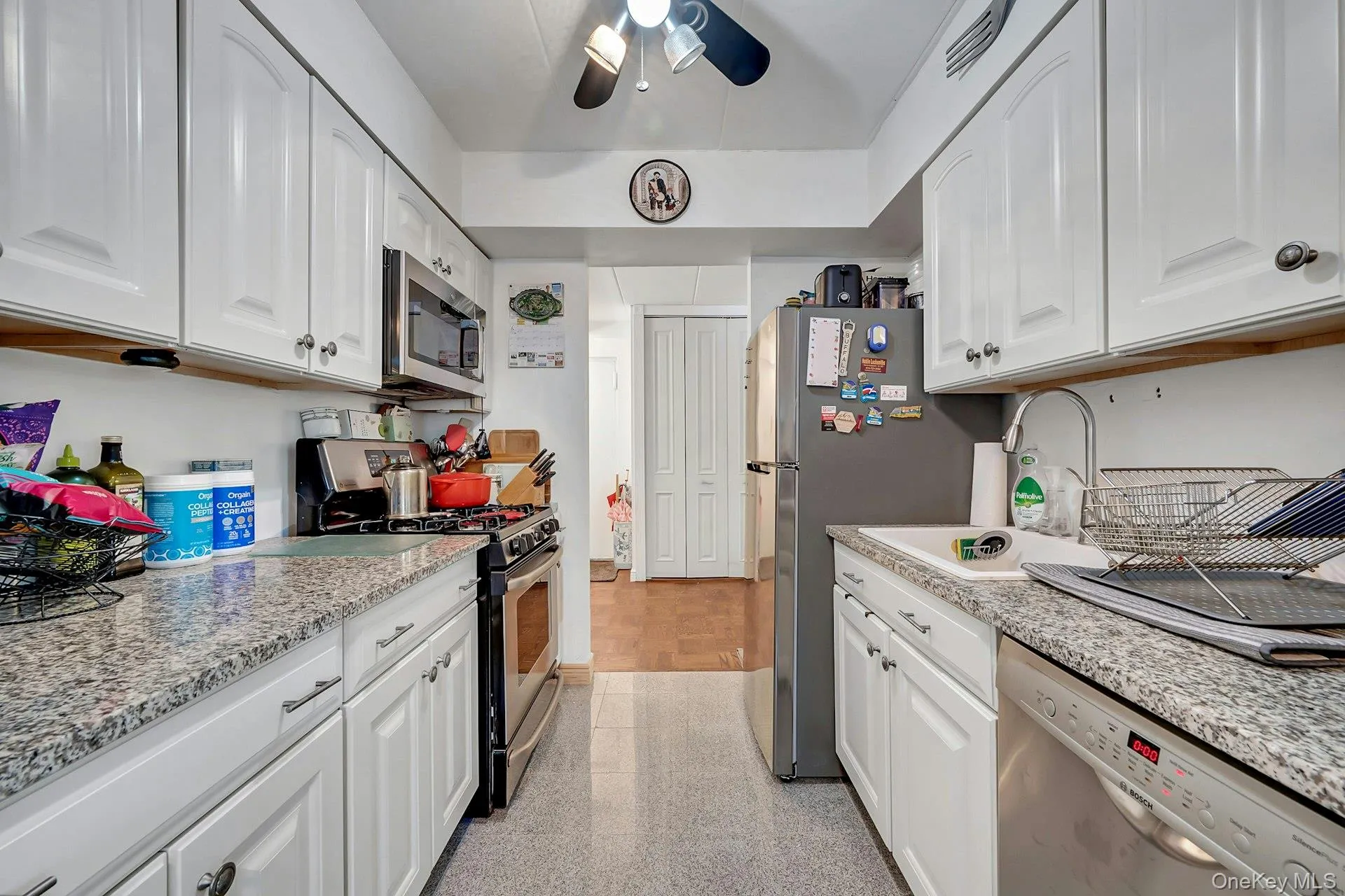 370 Central Park Avenue, Scarsdale, NY, 2 Bedrooms Bedrooms, 5 Rooms Rooms,2 BathroomsBathrooms,Residential,For Rent,Central Park,0,1003604 370 Central Park Avenue, Scarsdale, NY, 2 Bedrooms Bedrooms, 5 Rooms Rooms,2 BathroomsBathrooms,Residential,For Rent,Central Park,0,1003604