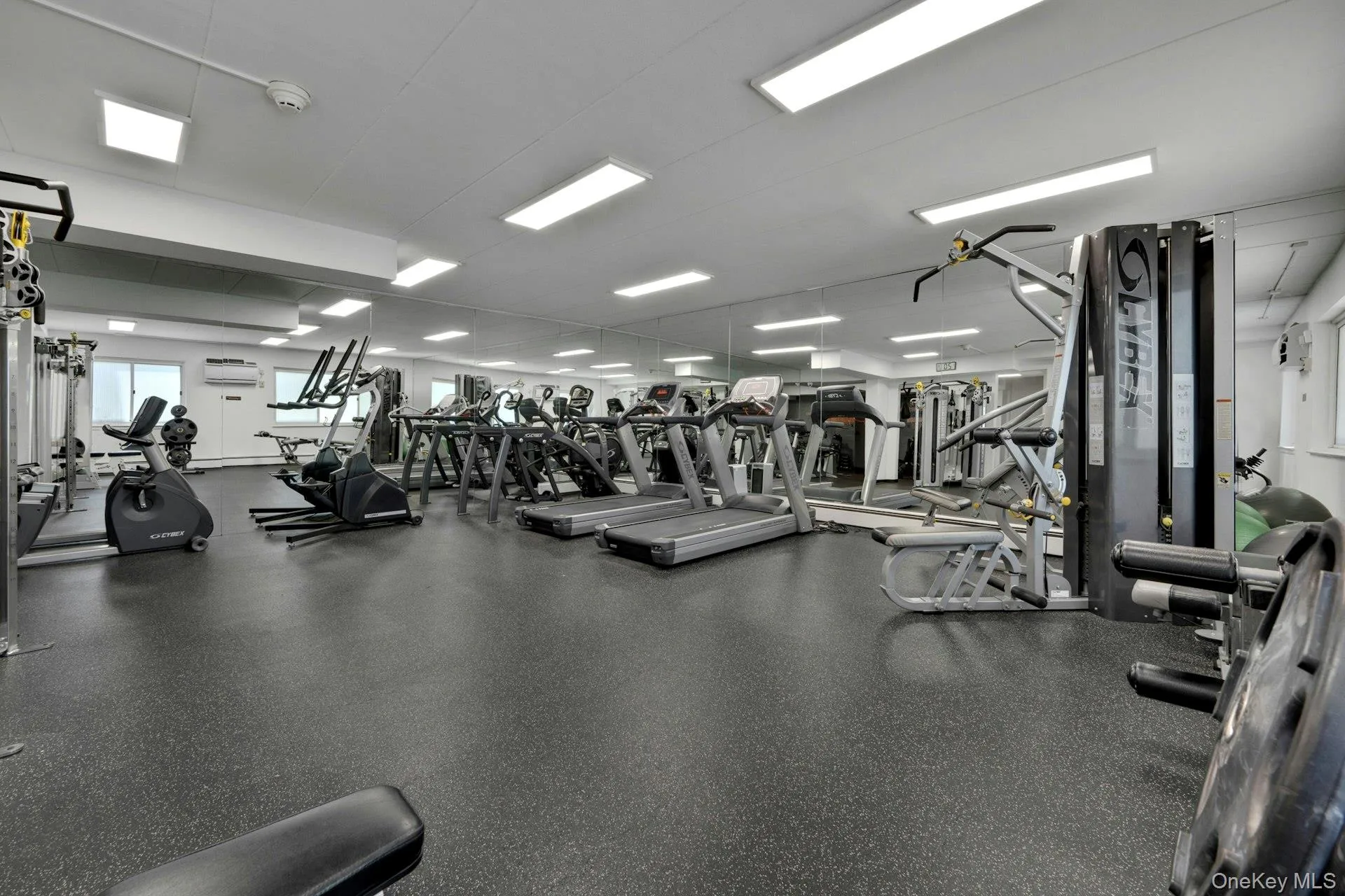 370 Central Park Avenue, Scarsdale, NY, 2 Bedrooms Bedrooms, 5 Rooms Rooms,2 BathroomsBathrooms,Residential,For Rent,Central Park,0,KEY1003604 370 Central Park Avenue, Scarsdale, NY, 2 Bedrooms Bedrooms, 5 Rooms Rooms,2 BathroomsBathrooms,Residential,For Rent,Central Park,0,KEY1003604