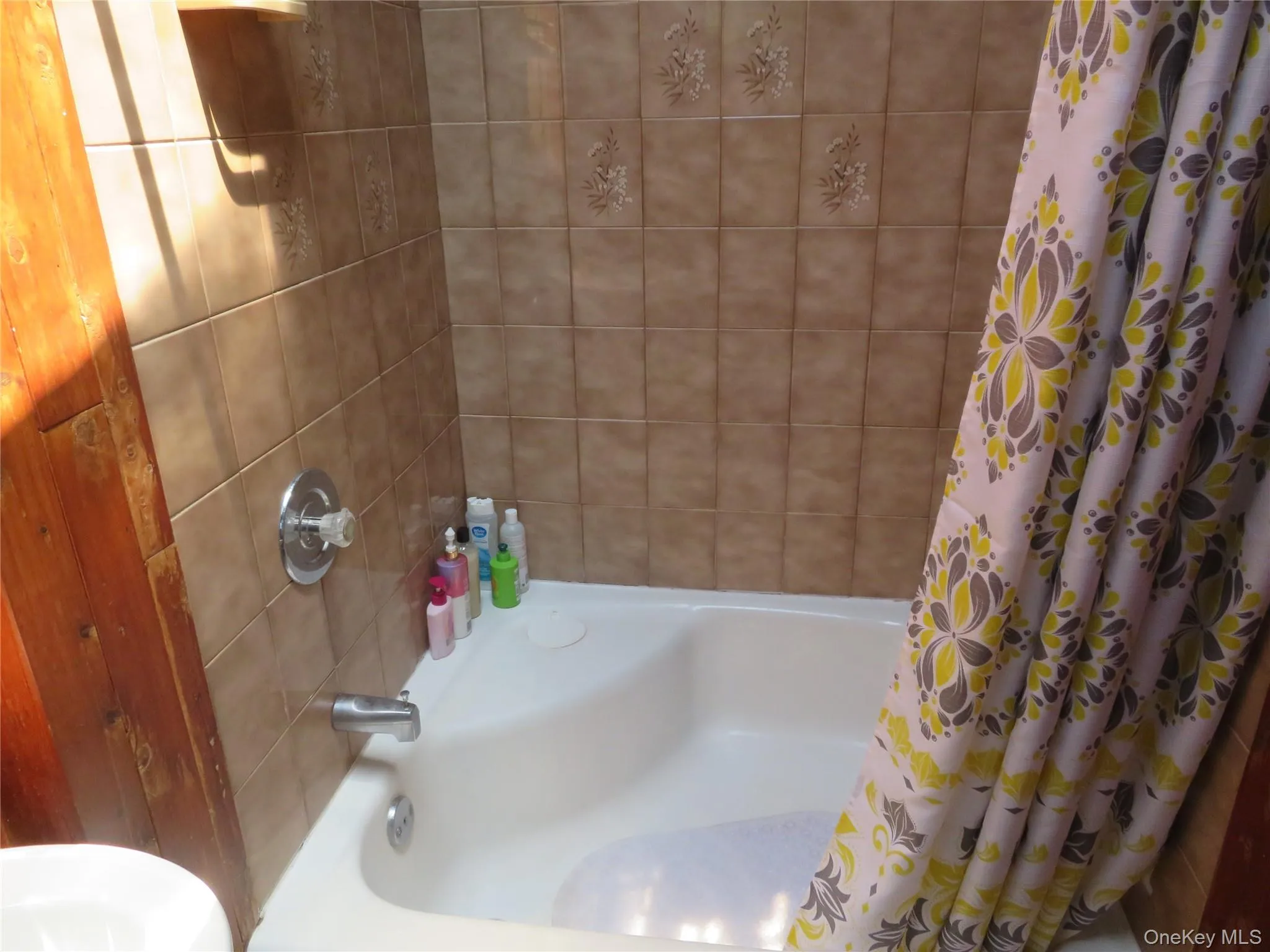 440 Spangle Drive, Babylon, NY, 4 Bedrooms Bedrooms, 9 Rooms Rooms,2 BathroomsBathrooms,Residential,For Rent,Spangle,0,1003605 440 Spangle Drive, Babylon, NY, 4 Bedrooms Bedrooms, 9 Rooms Rooms,2 BathroomsBathrooms,Residential,For Rent,Spangle,0,1003605