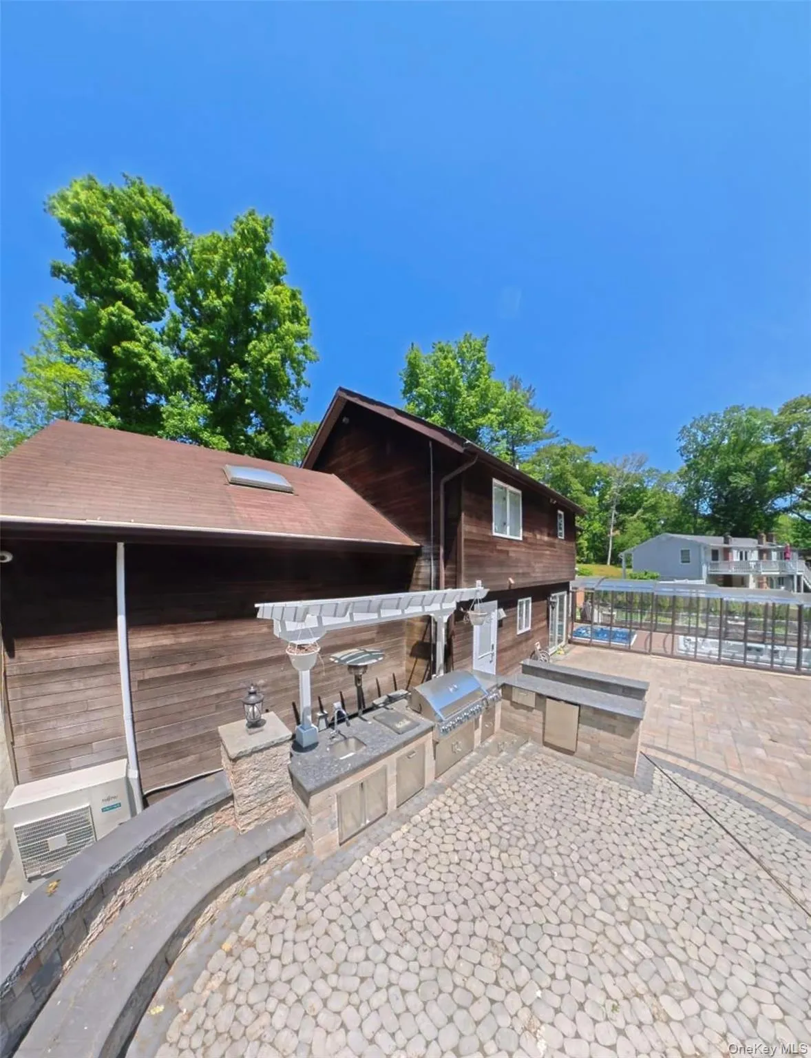 44 Warner Road, Huntington, NY, 5 Bedrooms Bedrooms, 10 Rooms Rooms,3 BathroomsBathrooms,Residential Sale,For Rent,Warner,0,1003609 44 Warner Road, Huntington, NY, 5 Bedrooms Bedrooms, 10 Rooms Rooms,3 BathroomsBathrooms,Residential Sale,For Rent,Warner,0,1003609