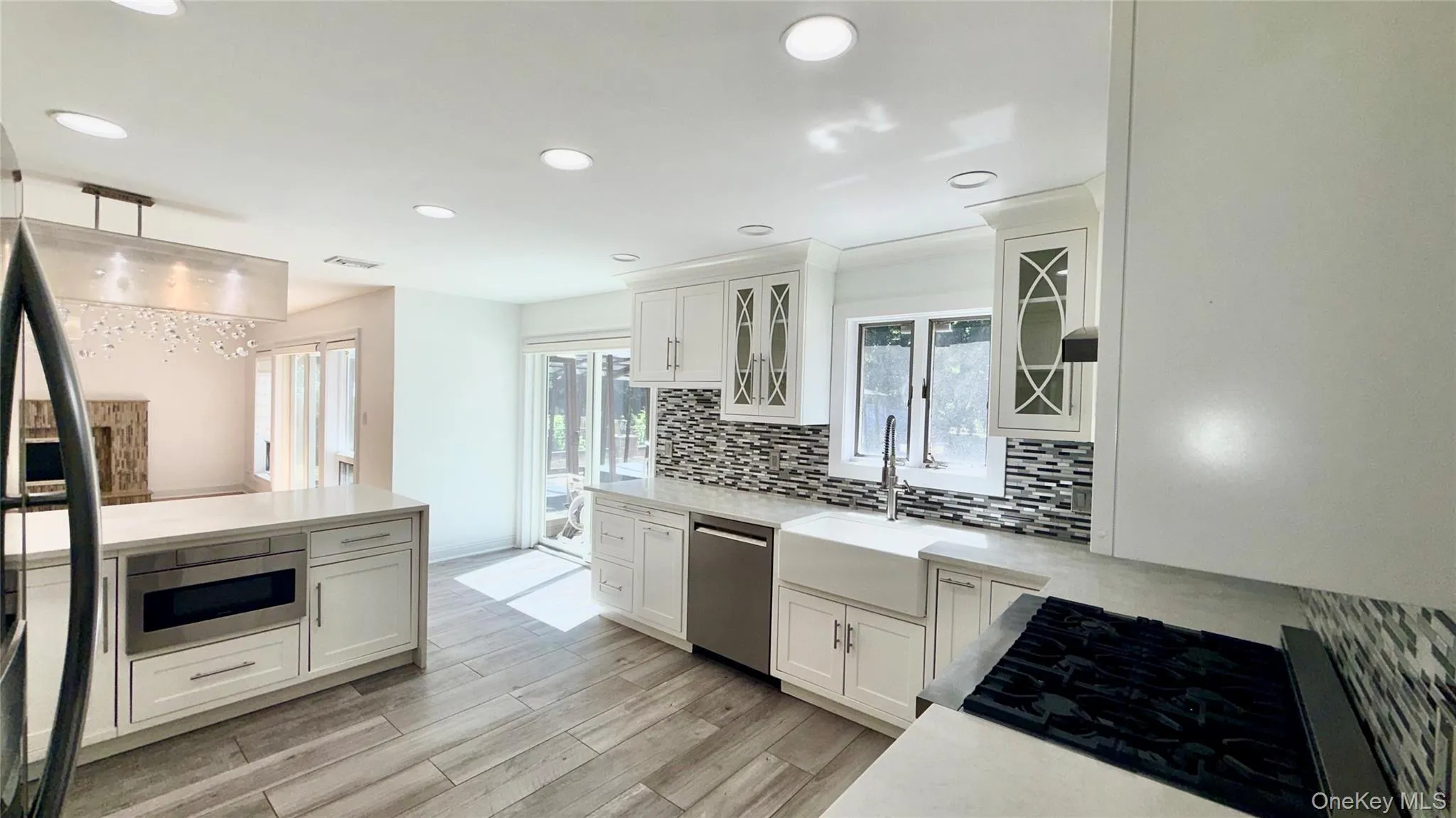 44 Warner Road, Huntington, NY, 5 Bedrooms Bedrooms, 10 Rooms Rooms,3 BathroomsBathrooms,Residential,For Rent,Warner,0,1003609 44 Warner Road, Huntington, NY, 5 Bedrooms Bedrooms, 10 Rooms Rooms,3 BathroomsBathrooms,Residential,For Rent,Warner,0,1003609