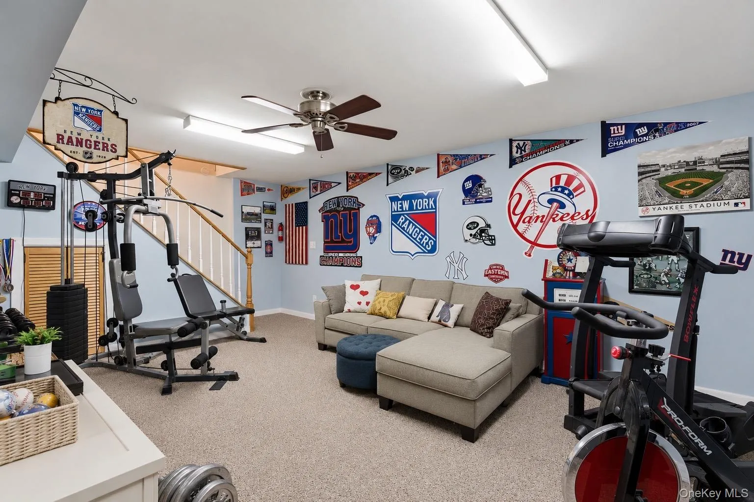 6 Lea Avenue, Brookhaven, NY, 4 Bedrooms Bedrooms, 8 Rooms Rooms,3 BathroomsBathrooms,Residential,For Rent,Lea,0,1003612 6 Lea Avenue, Brookhaven, NY, 4 Bedrooms Bedrooms, 8 Rooms Rooms,3 BathroomsBathrooms,Residential,For Rent,Lea,0,1003612