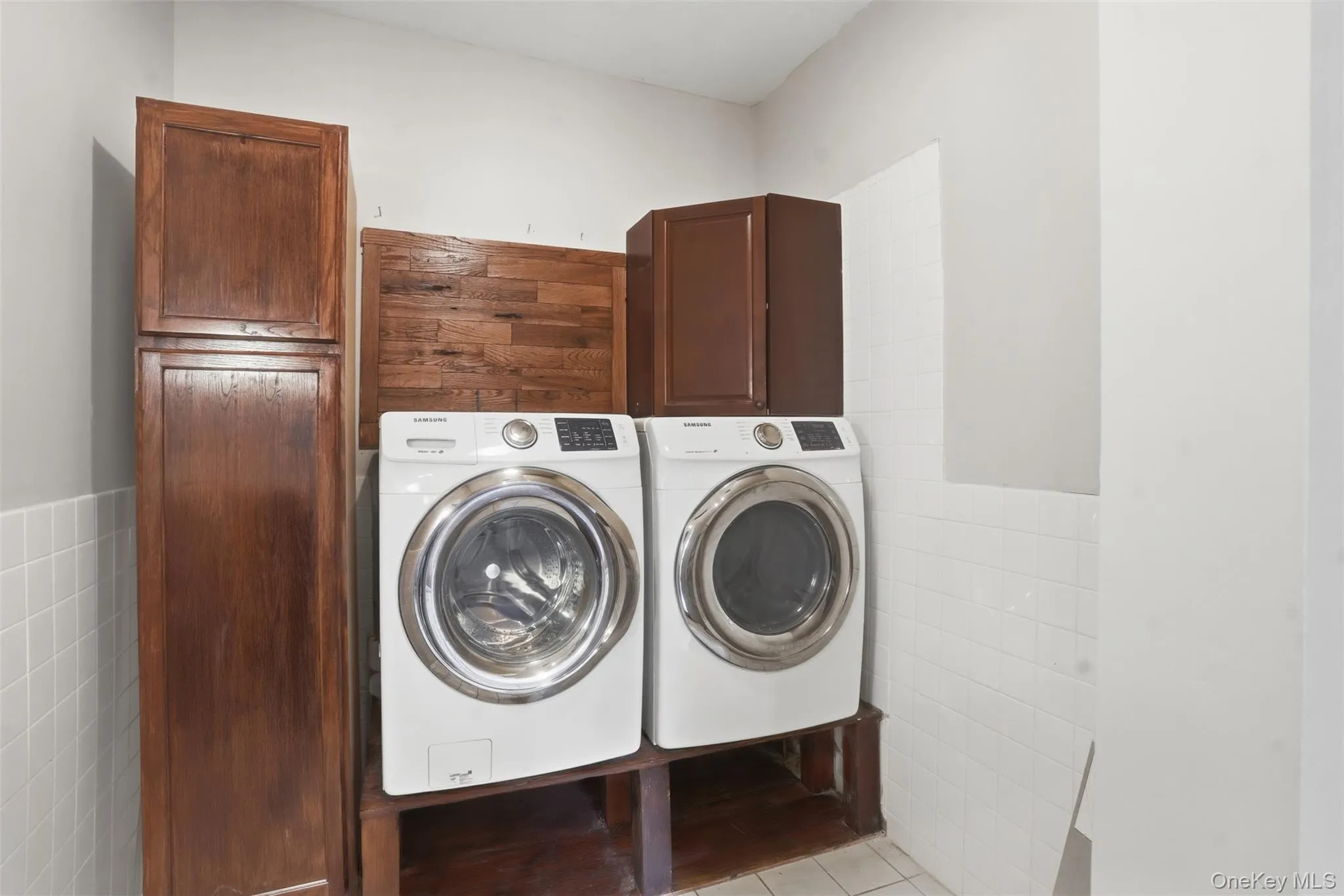 18 Saint Joseph Place, New Windsor, NY, 3 Bedrooms Bedrooms, 9 Rooms Rooms,2 BathroomsBathrooms,Residential,For Rent,Saint Joseph,0,1003613 18 Saint Joseph Place, New Windsor, NY, 3 Bedrooms Bedrooms, 9 Rooms Rooms,2 BathroomsBathrooms,Residential,For Rent,Saint Joseph,0,1003613