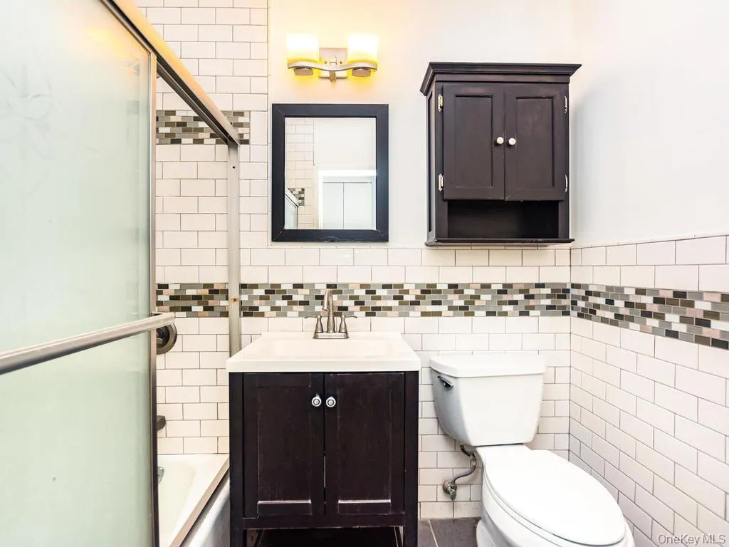 333 Bronx River Road, Yonkers, NY, 4 Rooms Rooms,1 BathroomBathrooms,Residential,For Rent,Bronx River Road,0,1003614 333 Bronx River Road, Yonkers, NY, 4 Rooms Rooms,1 BathroomBathrooms,Residential,For Rent,Bronx River Road,0,1003614