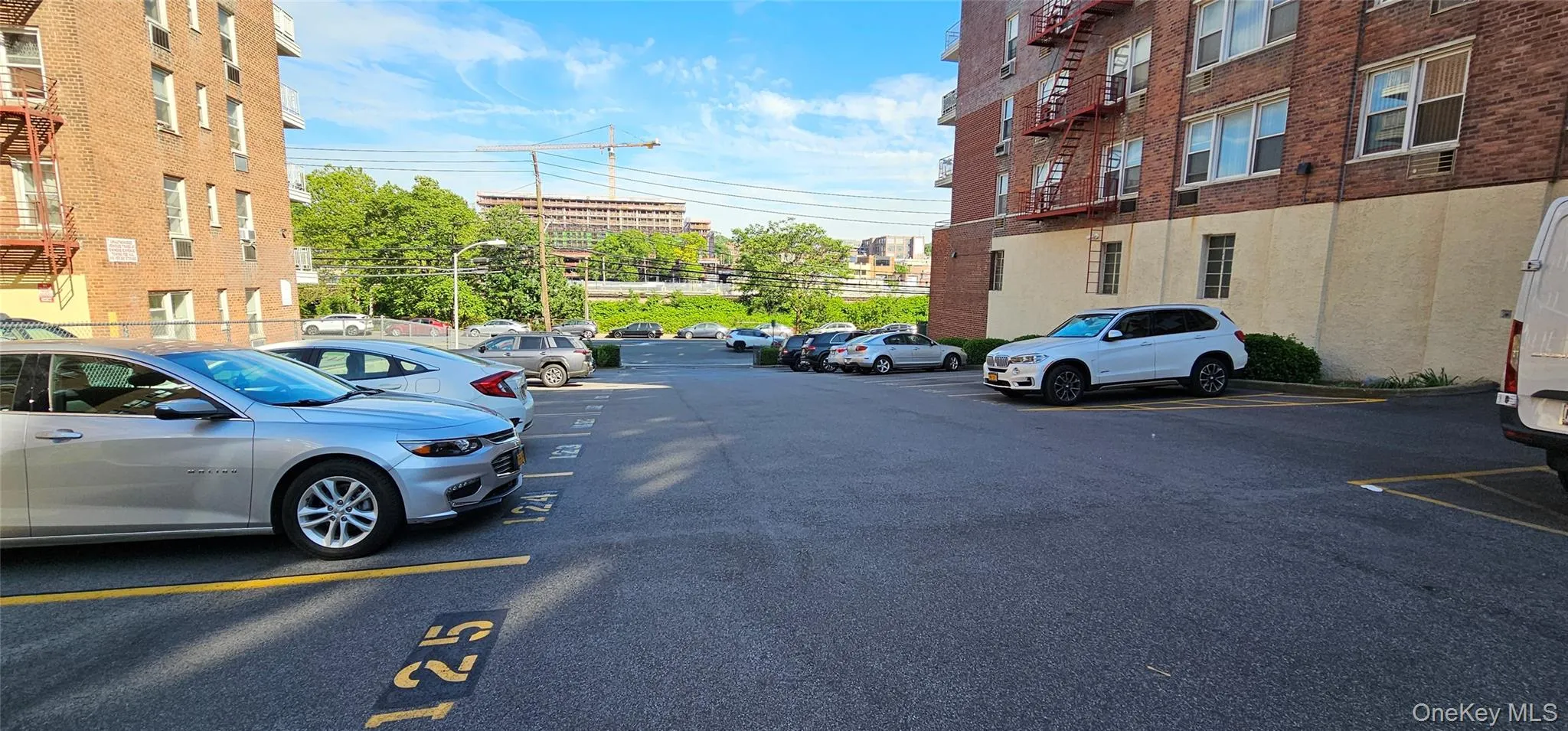 333 Bronx River Road, Yonkers, NY, 4 Rooms Rooms,1 BathroomBathrooms,Residential,For Rent,Bronx River Road,0,1003614 333 Bronx River Road, Yonkers, NY, 4 Rooms Rooms,1 BathroomBathrooms,Residential,For Rent,Bronx River Road,0,1003614