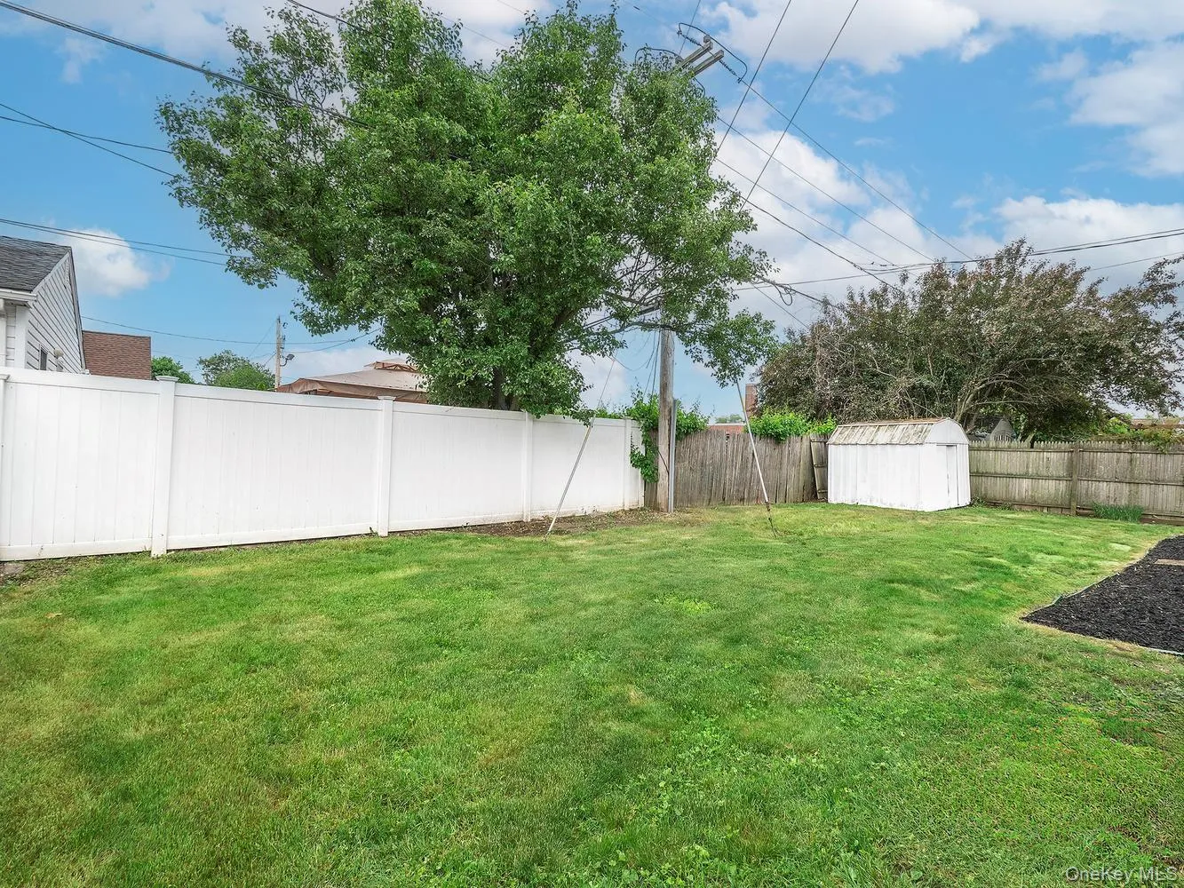 61 Kingfisher Road, Hempstead, NY, 5 Bedrooms Bedrooms, 10 Rooms Rooms,2 BathroomsBathrooms,Residential,For Rent,Kingfisher,0,1003615 61 Kingfisher Road, Hempstead, NY, 5 Bedrooms Bedrooms, 10 Rooms Rooms,2 BathroomsBathrooms,Residential,For Rent,Kingfisher,0,1003615