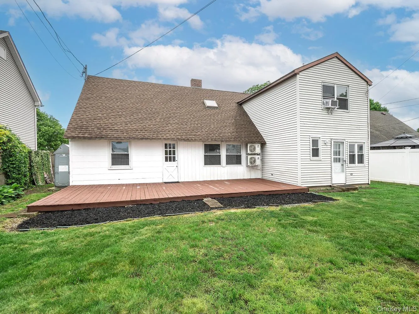 61 Kingfisher Road, Hempstead, NY, 5 Bedrooms Bedrooms, 10 Rooms Rooms,2 BathroomsBathrooms,Residential,For Rent,Kingfisher,0,1003615 61 Kingfisher Road, Hempstead, NY, 5 Bedrooms Bedrooms, 10 Rooms Rooms,2 BathroomsBathrooms,Residential,For Rent,Kingfisher,0,1003615