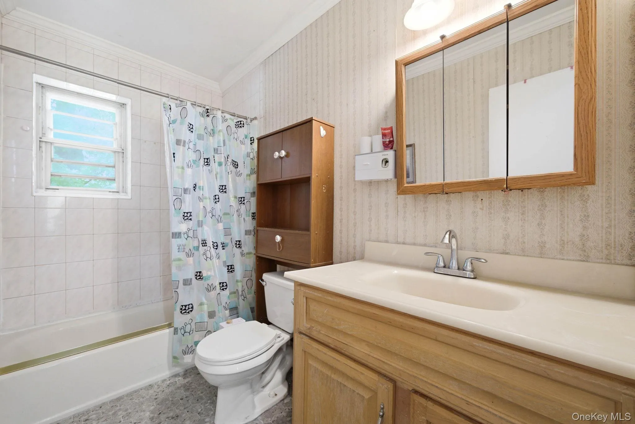 10 Artist Lake Drive, Brookhaven, NY, 1 Bedroom Bedrooms, 4 Rooms Rooms,1 BathroomBathrooms,Residential,For Rent,Artist Lake,0,1003618 10 Artist Lake Drive, Brookhaven, NY, 1 Bedroom Bedrooms, 4 Rooms Rooms,1 BathroomBathrooms,Residential,For Rent,Artist Lake,0,1003618