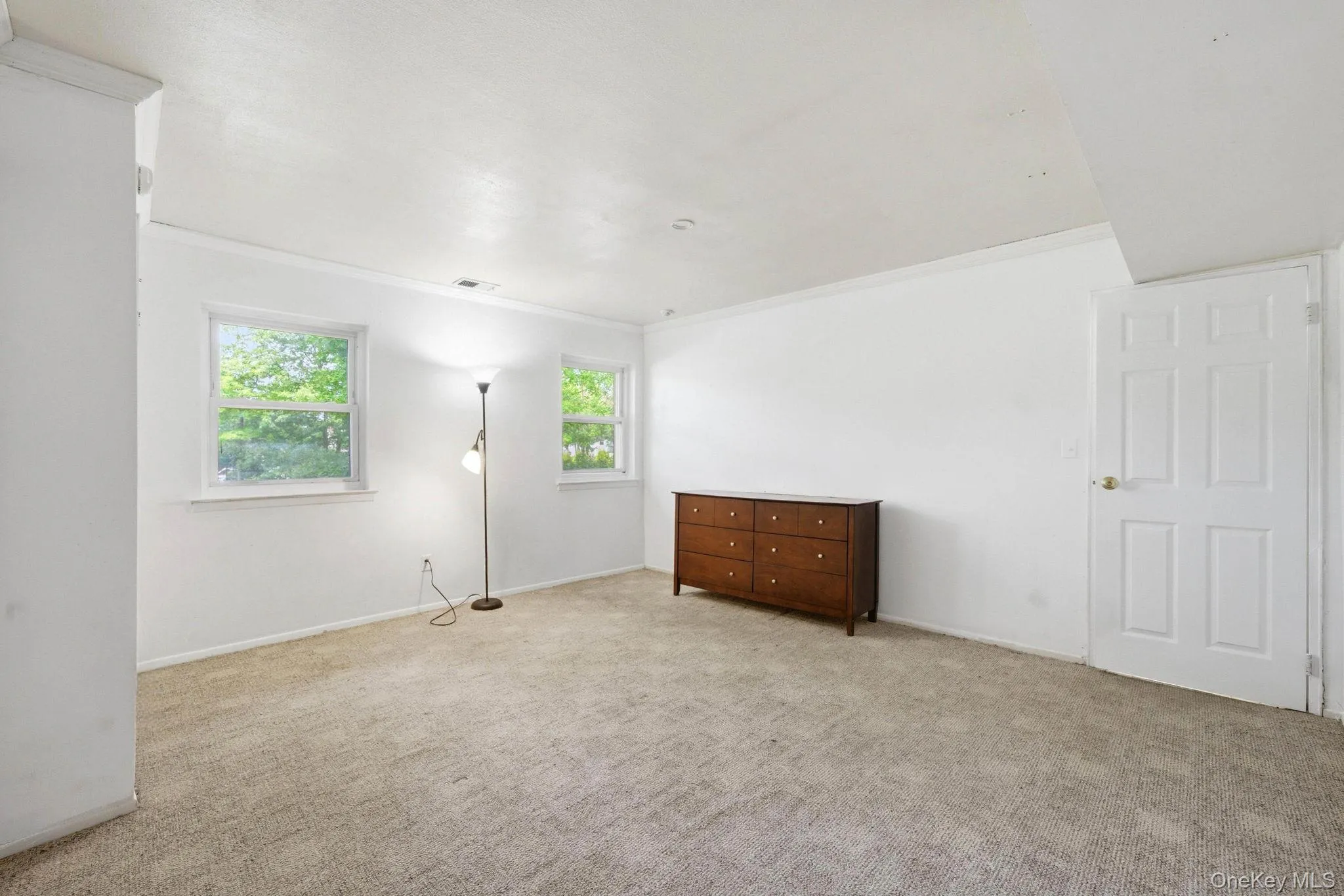 10 Artist Lake Drive, Brookhaven, NY, 1 Bedroom Bedrooms, 4 Rooms Rooms,1 BathroomBathrooms,Residential,For Rent,Artist Lake,0,1003618 10 Artist Lake Drive, Brookhaven, NY, 1 Bedroom Bedrooms, 4 Rooms Rooms,1 BathroomBathrooms,Residential,For Rent,Artist Lake,0,1003618