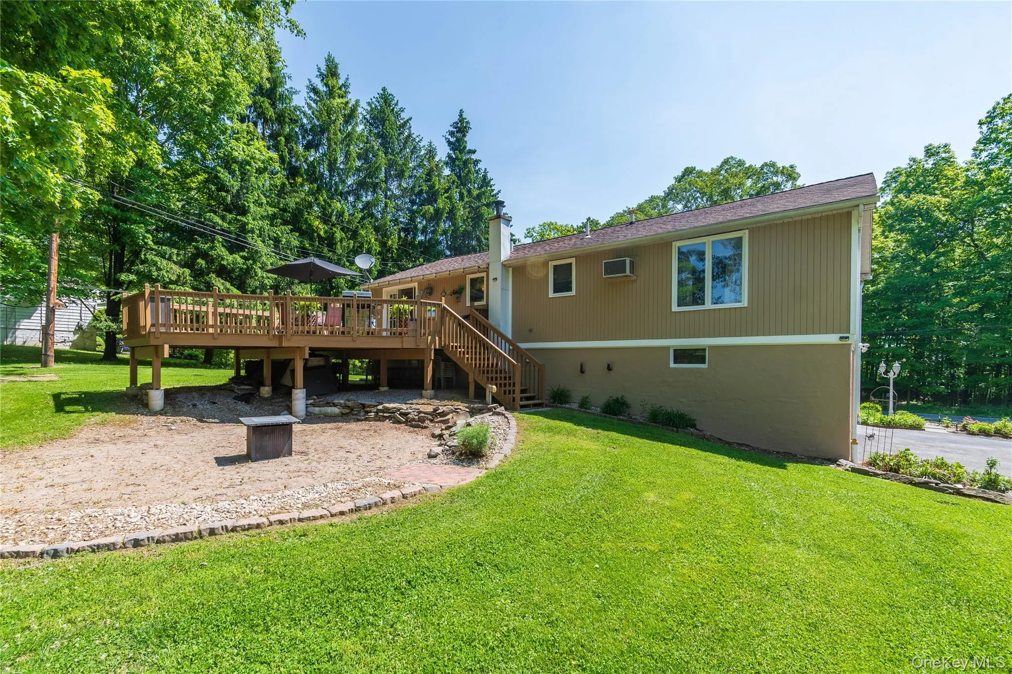 85 Bellevue Road, Lloyd, NY, 3 Bedrooms Bedrooms, 10 Rooms Rooms,2 BathroomsBathrooms,Residential,For Rent,Bellevue,0,1003620 85 Bellevue Road, Lloyd, NY, 3 Bedrooms Bedrooms, 10 Rooms Rooms,2 BathroomsBathrooms,Residential,For Rent,Bellevue,0,1003620