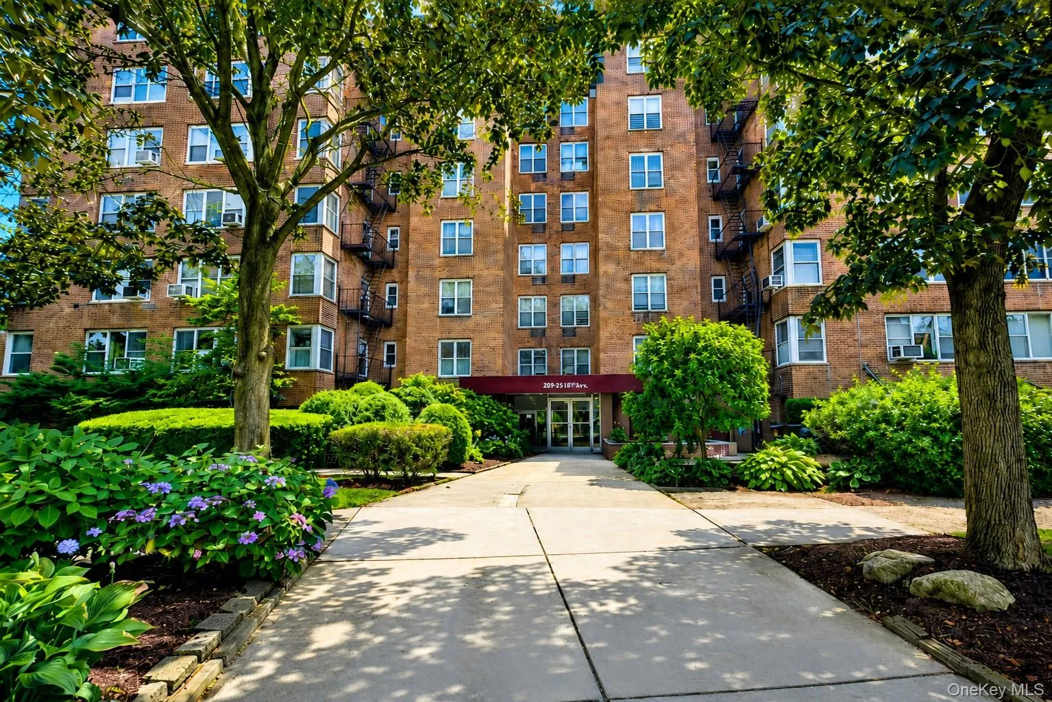 209-25 18th Avenue, New York, NY, 3 Bedrooms Bedrooms, 6 Rooms Rooms,2 BathroomsBathrooms,Residential Sale,For Rent,18th,0,1003622 209-25 18th Avenue, New York, NY, 3 Bedrooms Bedrooms, 6 Rooms Rooms,2 BathroomsBathrooms,Residential Sale,For Rent,18th,0,1003622