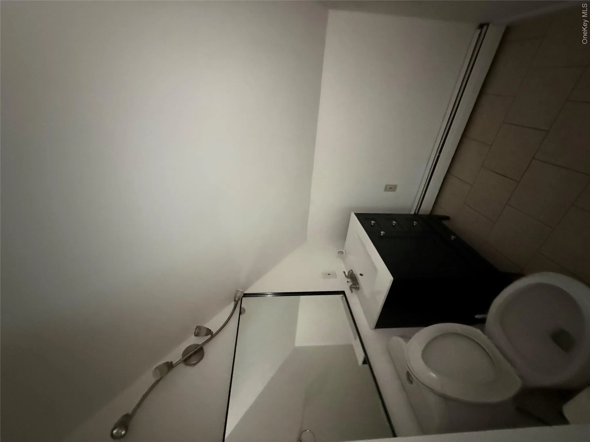 87 Parkside Drive, Hempstead, NY, 4 Bedrooms Bedrooms, 6 Rooms Rooms,2 BathroomsBathrooms,Residential Lease,For Rent,Parkside,0,1003626 87 Parkside Drive, Hempstead, NY, 4 Bedrooms Bedrooms, 6 Rooms Rooms,2 BathroomsBathrooms,Residential Lease,For Rent,Parkside,0,1003626