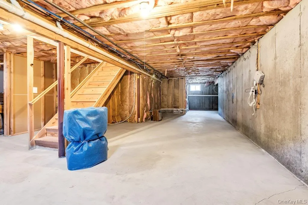 2 Lincoln Avenue, Islip, NY, 4 Bedrooms Bedrooms, 8 Rooms Rooms,3 BathroomsBathrooms,Residential,For Rent,Lincoln,0,1003628 2 Lincoln Avenue, Islip, NY, 4 Bedrooms Bedrooms, 8 Rooms Rooms,3 BathroomsBathrooms,Residential,For Rent,Lincoln,0,1003628
