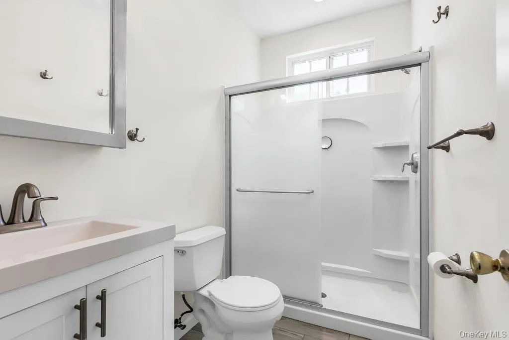 2 Lincoln Avenue, Islip, NY, 4 Bedrooms Bedrooms, 8 Rooms Rooms,3 BathroomsBathrooms,Residential,For Rent,Lincoln,0,1003628 2 Lincoln Avenue, Islip, NY, 4 Bedrooms Bedrooms, 8 Rooms Rooms,3 BathroomsBathrooms,Residential,For Rent,Lincoln,0,1003628